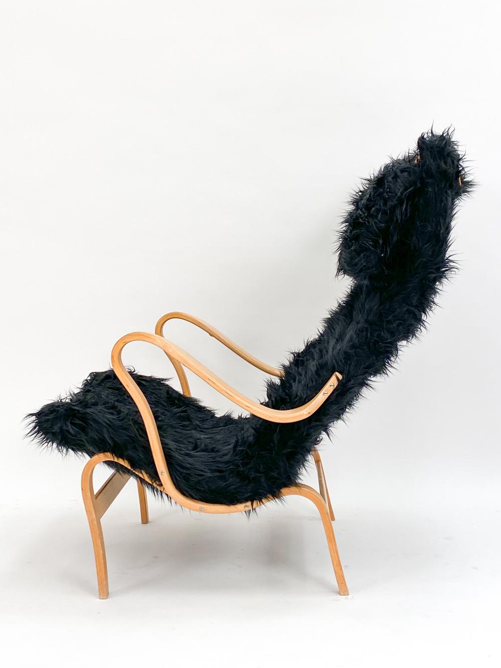 Bruno Mathsson 'Pernilla' Beech Lounge Chair with Ottoman For Sale 3