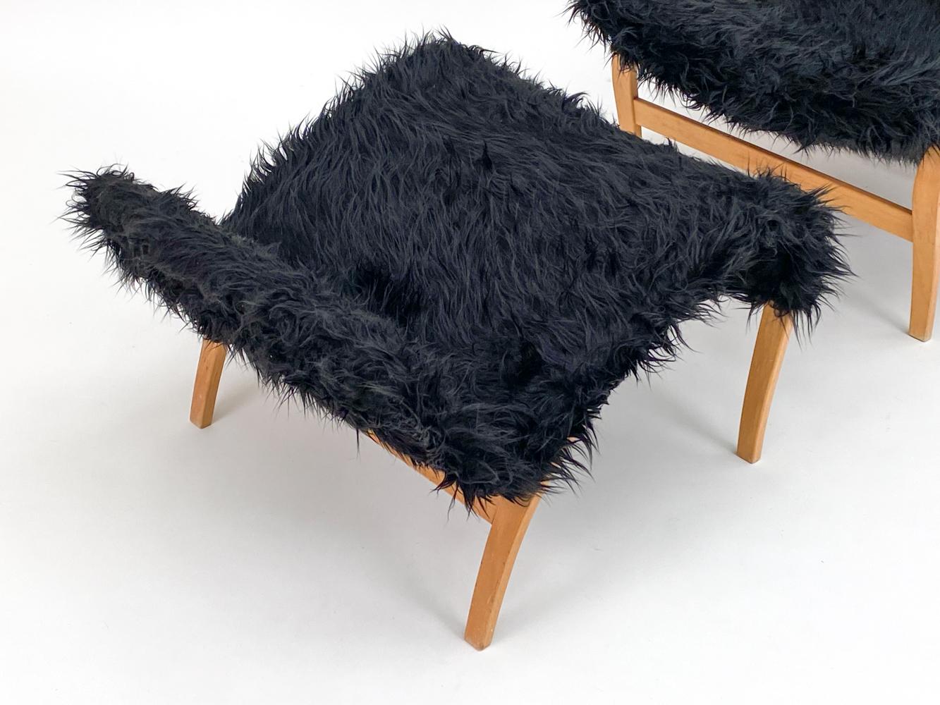 Mid-Century Modern Bruno Mathsson 'Pernilla' Beech Lounge Chair with Ottoman For Sale