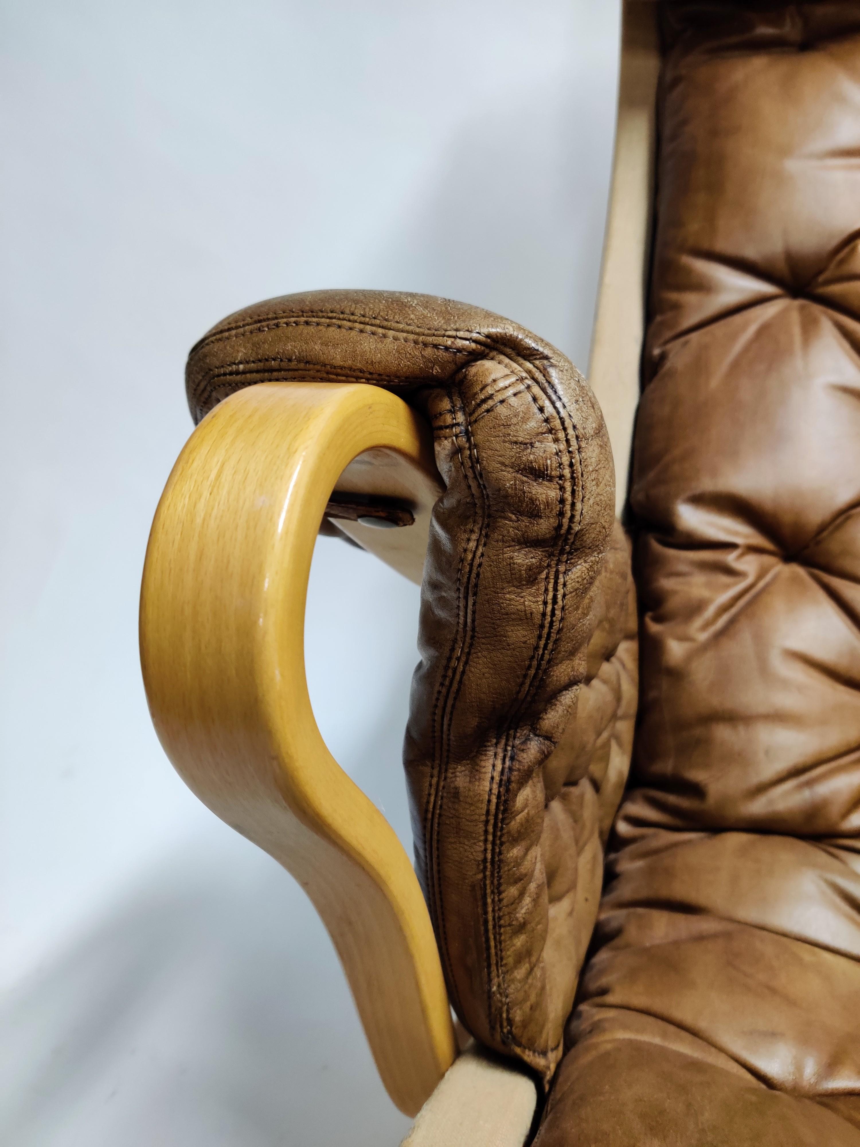 Bruno Mathsson Pernilla chair in leather, 1960s 1