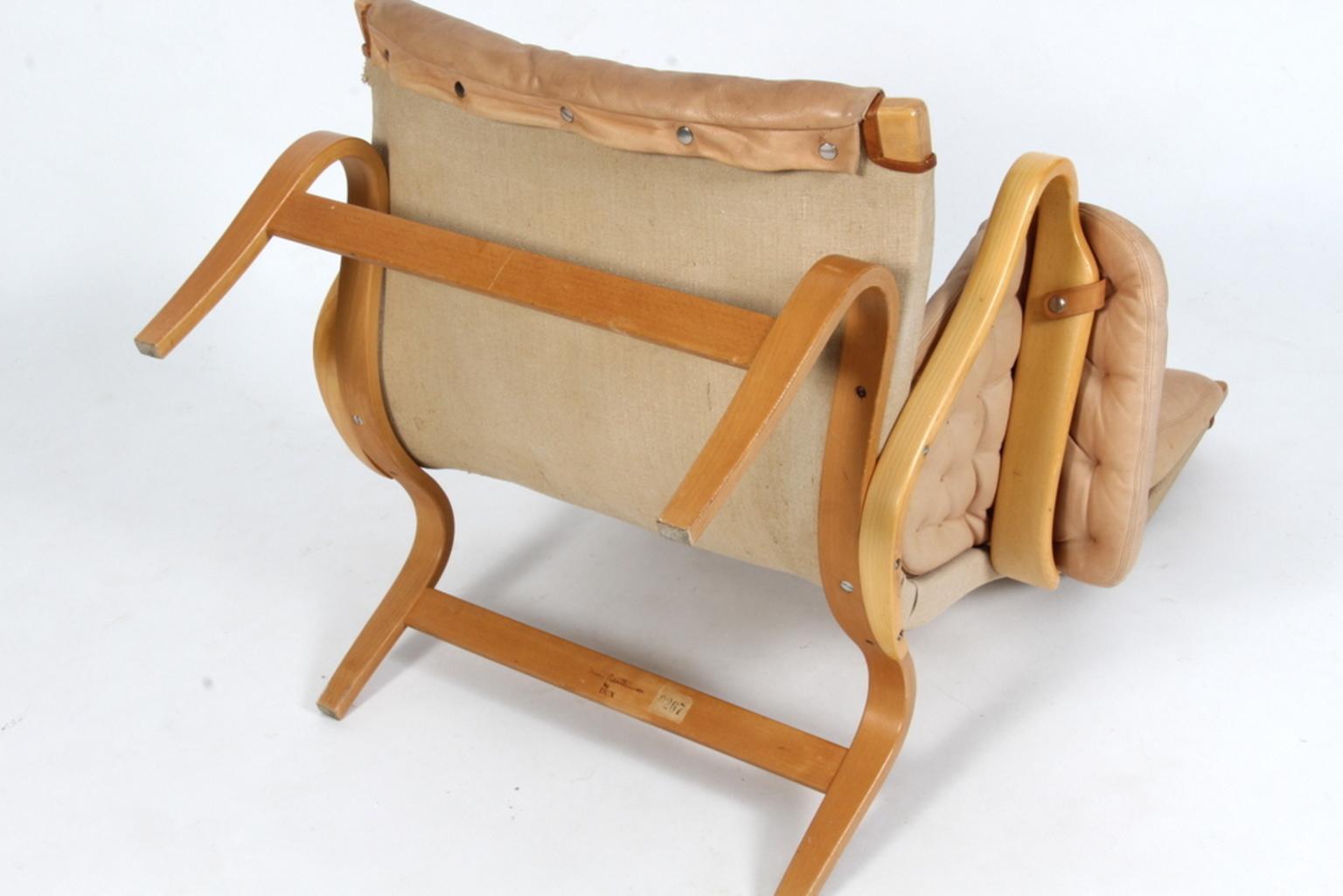 Late 20th Century Bruno Mathsson Pernilla Lounge Chair with Nature Leather Cushions