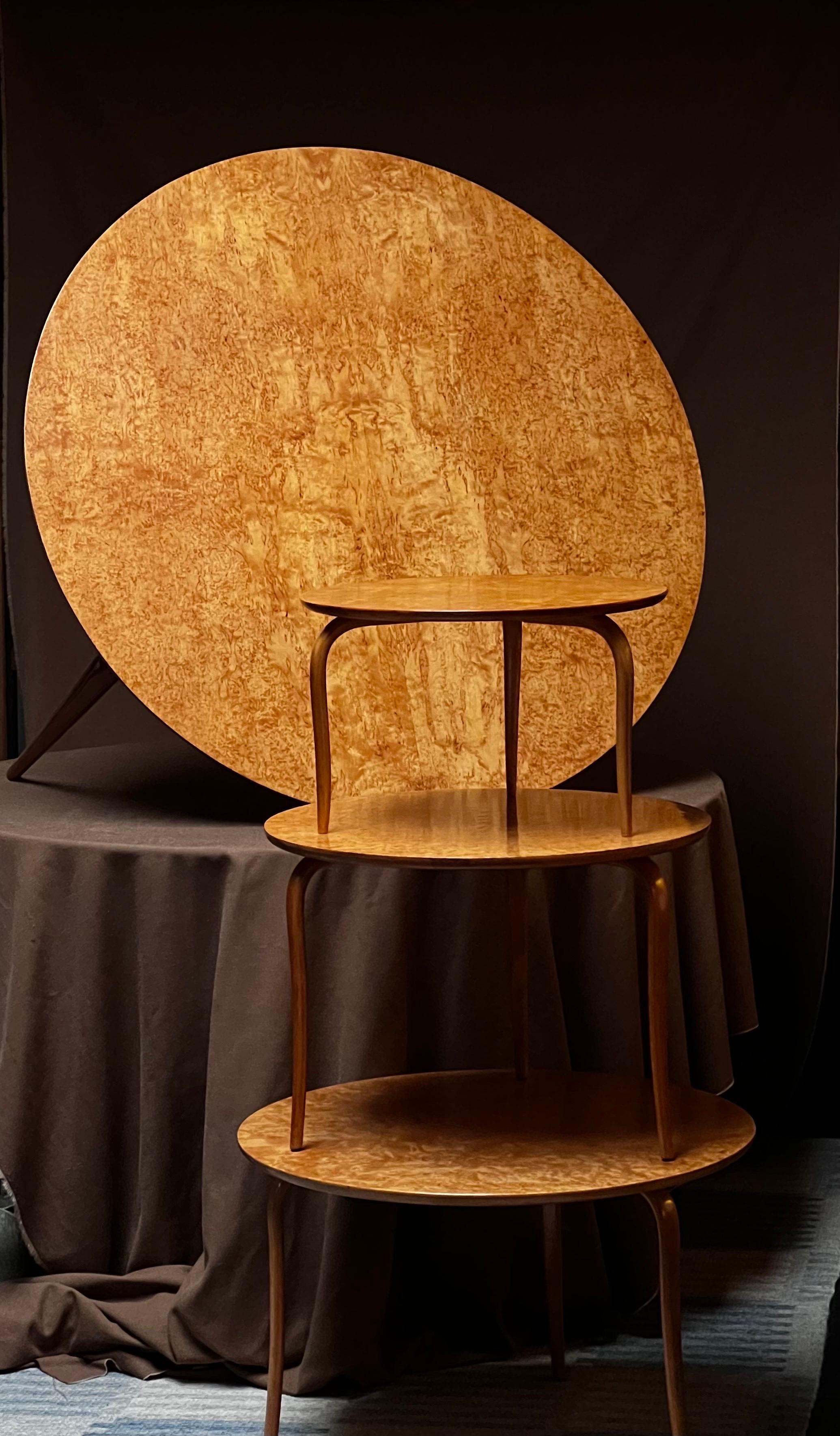 Bruno Mathsson raro tavolino originale del 1936 in legno di radica e betulla, da collezione, nuovo di zecca in vendita 2