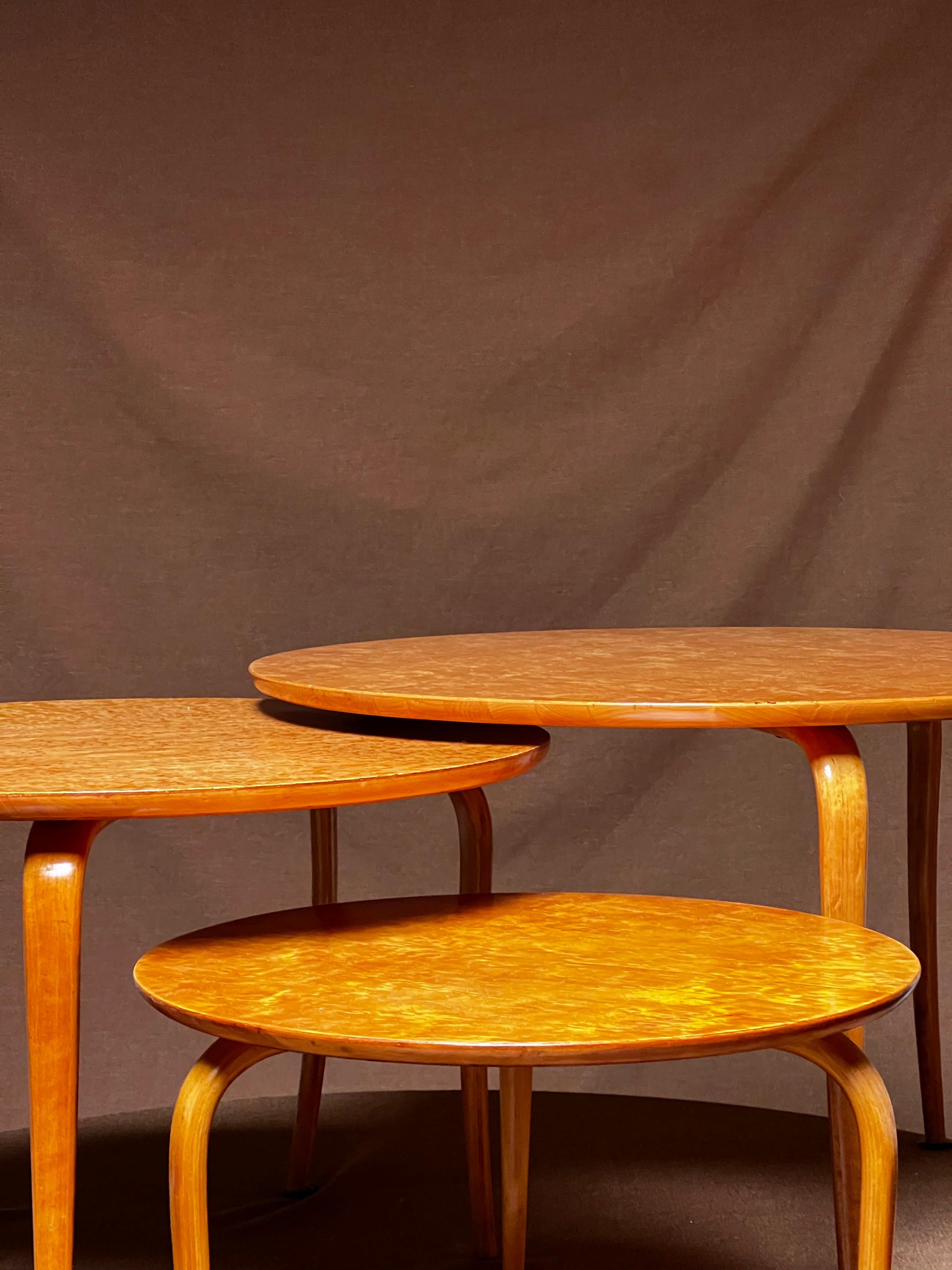 Bruno Mathsson raro tavolino originale del 1936 in legno di radica e betulla, da collezione, nuovo di zecca in vendita 6