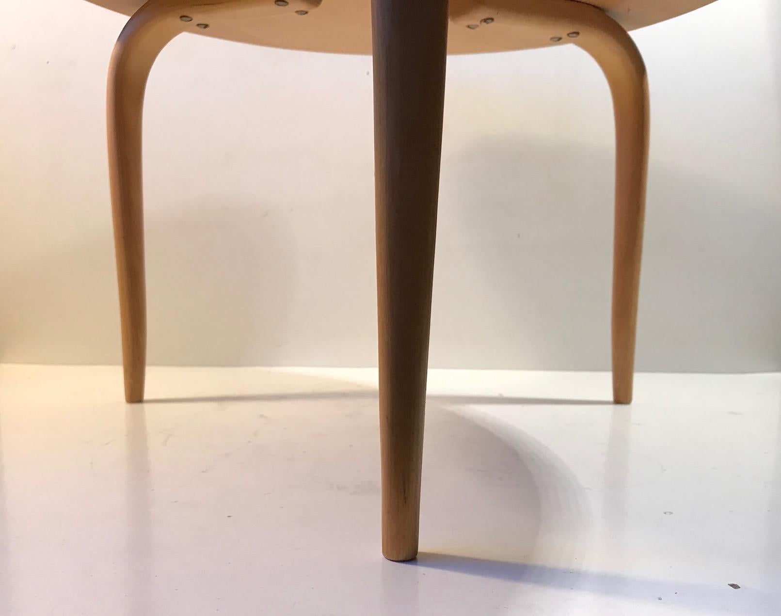 Bruno Mathsson Small Annika Table in Bird's-Eye Maple In Good Condition For Sale In Esbjerg, DK