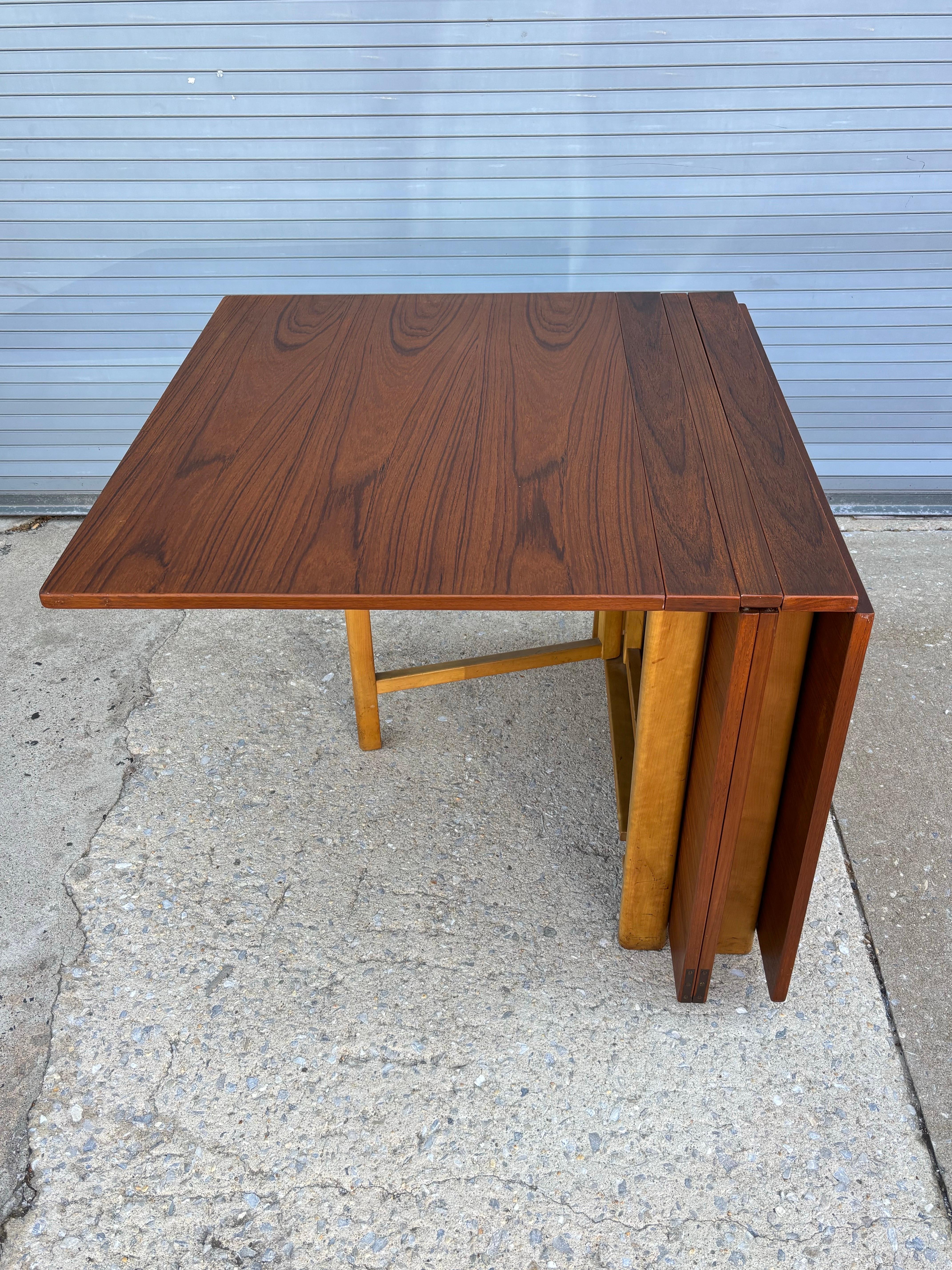 Bruno Mathsson Maria-Tisch aus Teakholz und Birke, signiert und datiert, 1966 im Angebot 5