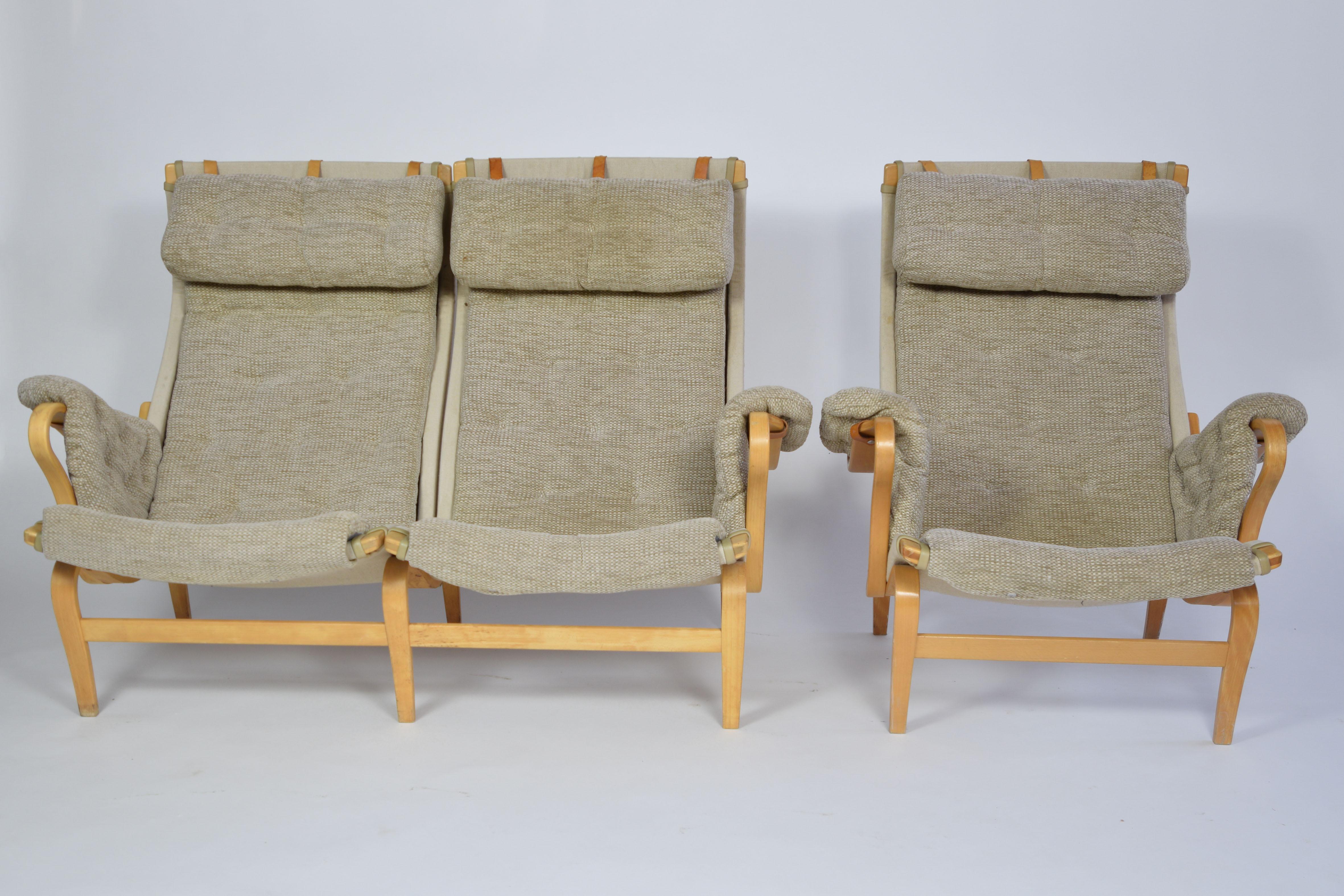 Mid-Century Modern Bruno Mathssons Pernilla Settee with Matching Chair, Sweden, 1970s For Sale