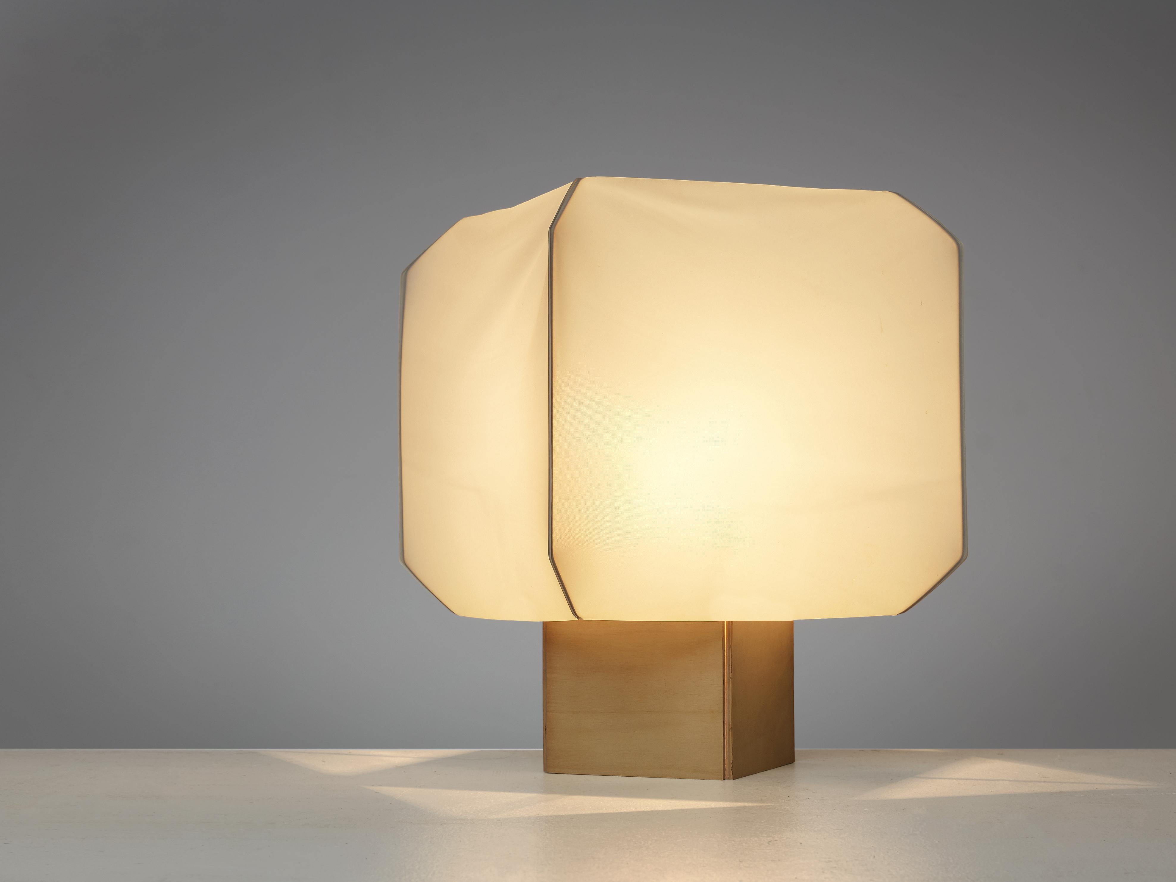 Bruno Munari for Danese, table lamp 'Bali', wood, plastic, brass, Italy, 1958

This 'Bali' table lamp by Bruno Munari has a warm light. The white plastic shades that are adjusted on a metal frame create a soft, indirect light. The color of the