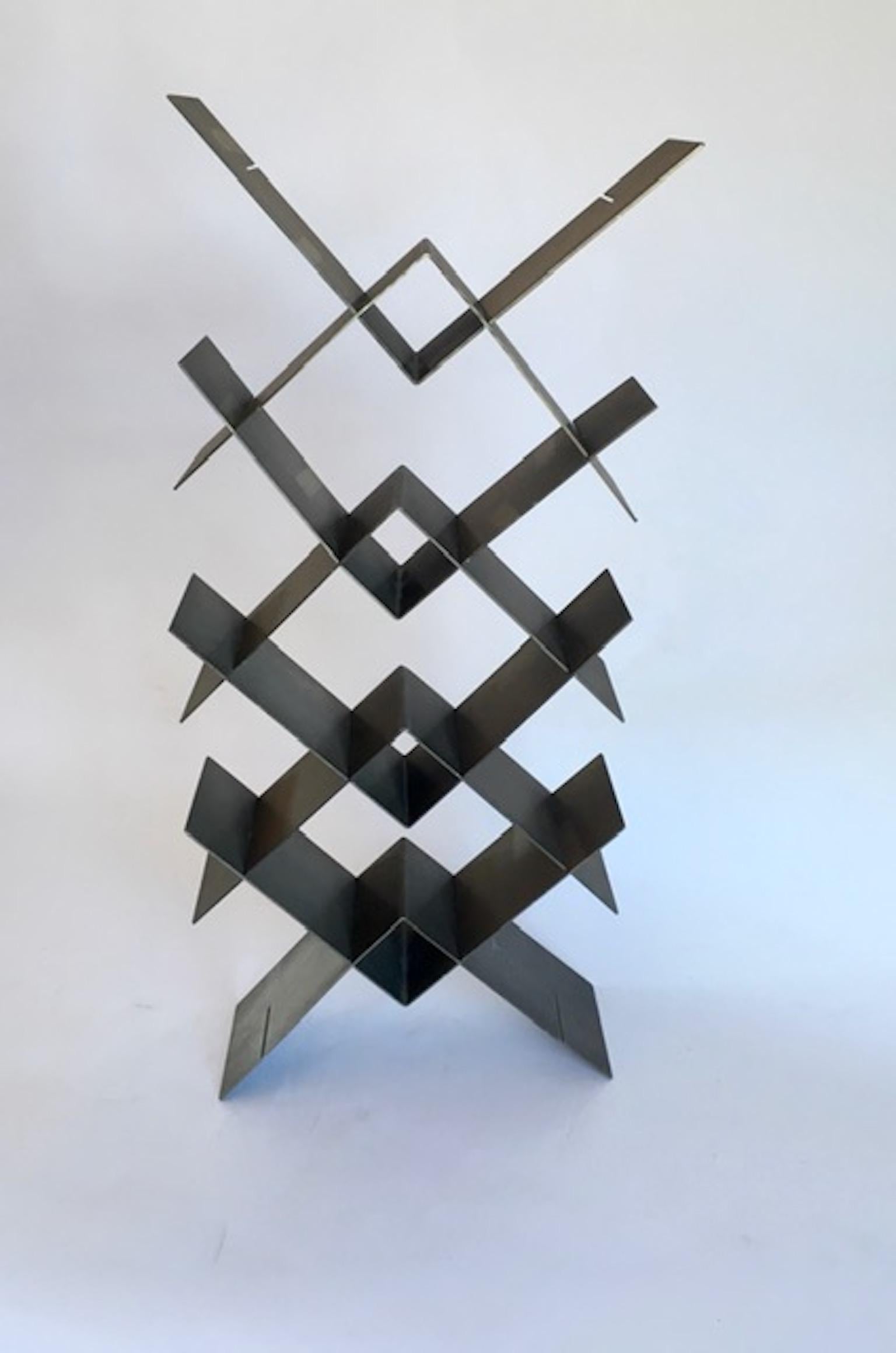 Model sculpture Continua in metal designed by Bruno Munari and produced by Imago in 1975, Italy.
Limited editions of 150 pieces. 
Number 2. Signed.

Biography
Bruno Munari (born October 24, 1907, Milan–died September 30, 1998, Milan) was an