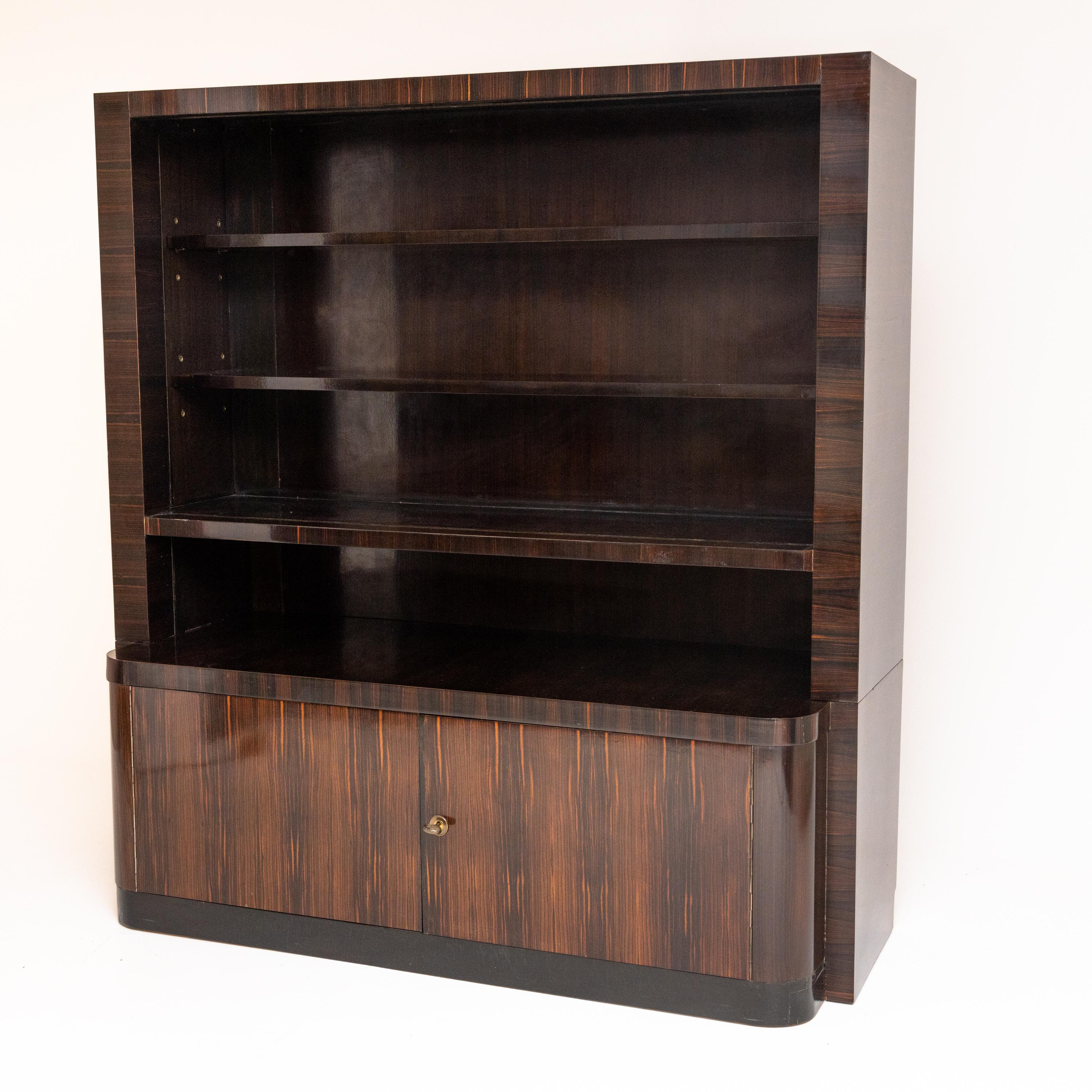 Art Deco Bruno Paul Bookcase, circa 1930