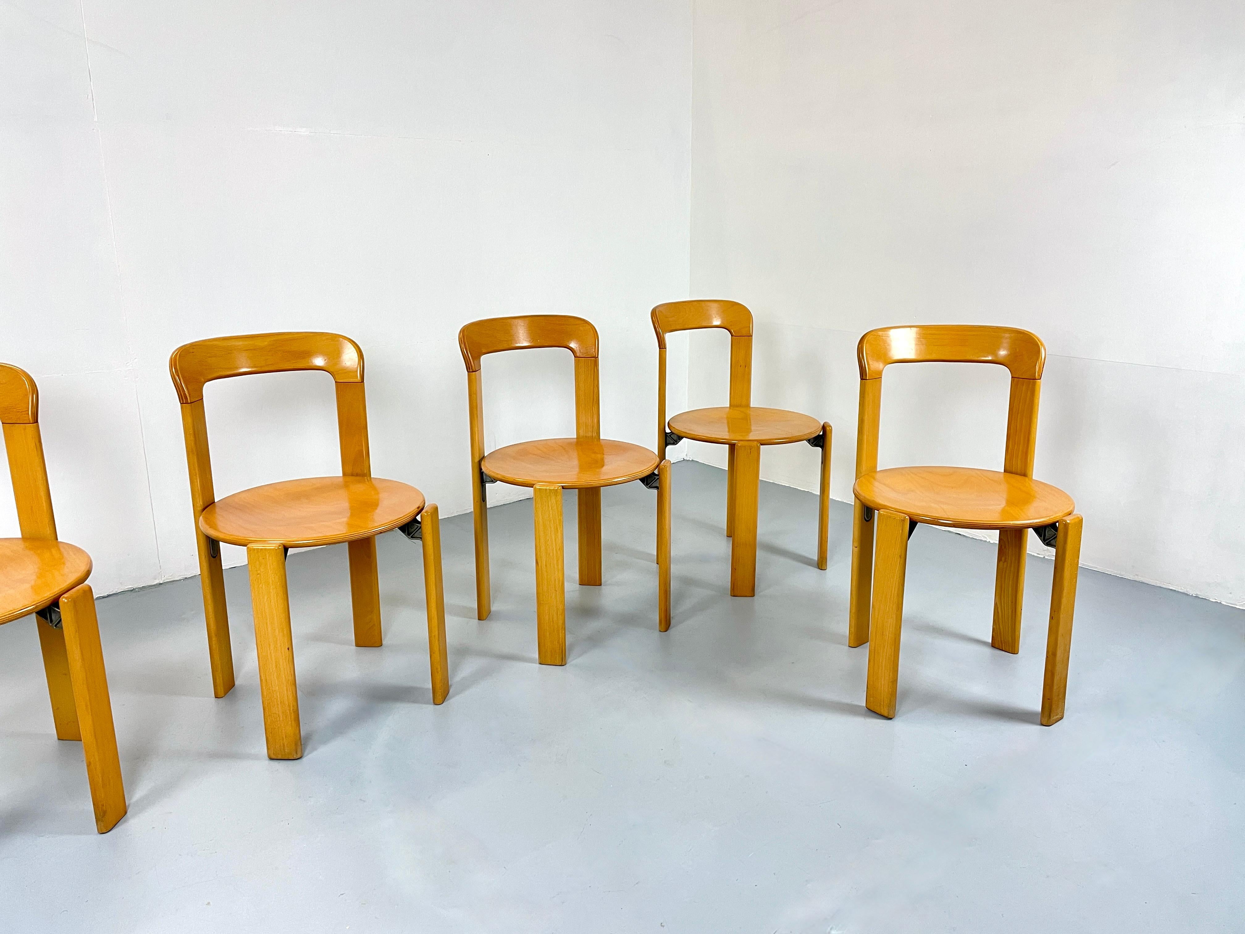 Postmoderner Vintage-Stuhl aus Buchenholz von Bruno Rey Dietiker, Schweiz (Ende des 20. Jahrhunderts)