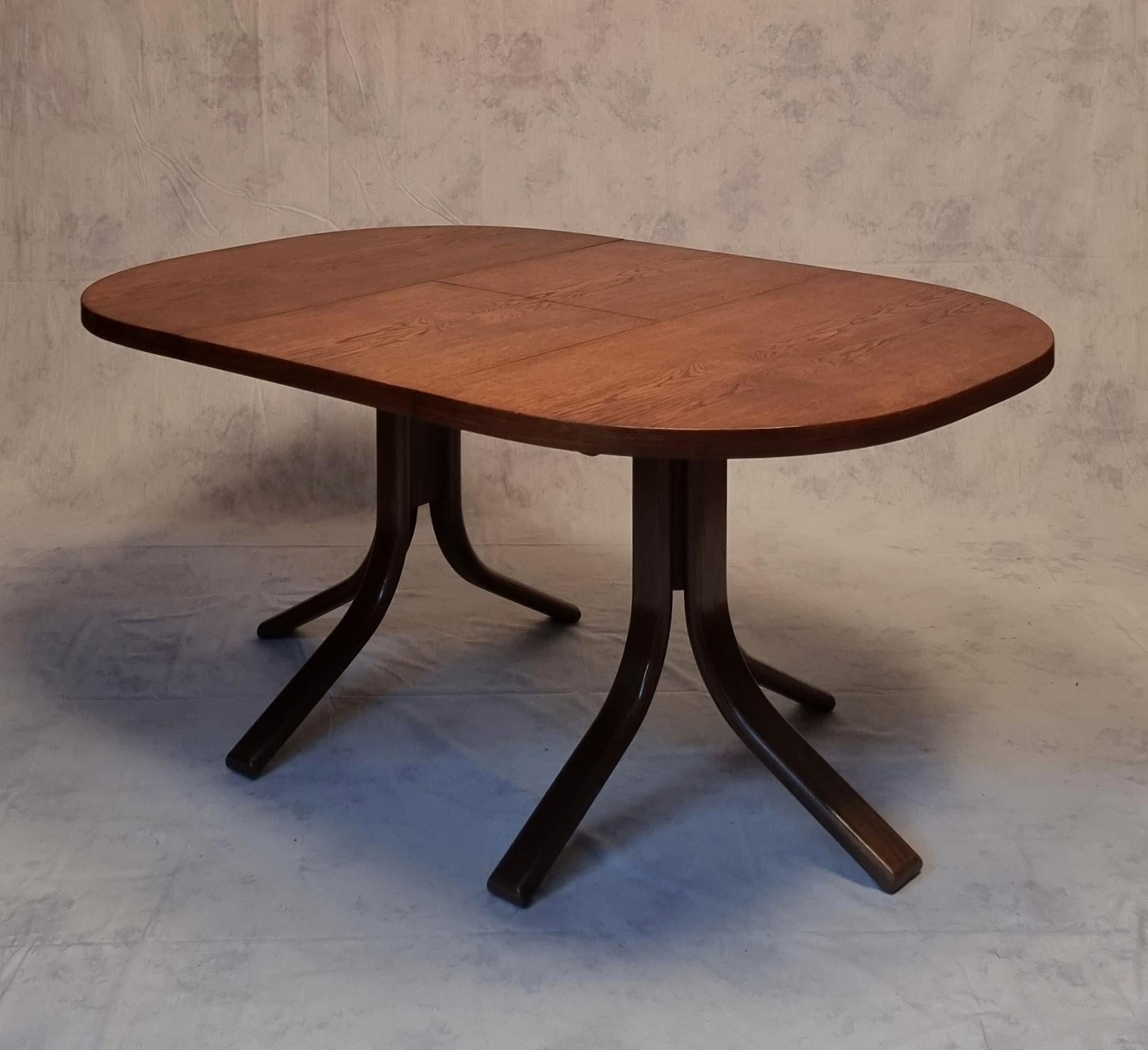 Bruno Rey Table For Dietiker By Atelier Stuhl Aus Stein Am Rhein - Oak - Ca 1970 In Good Condition In SAINT-OUEN-SUR-SEINE, FR