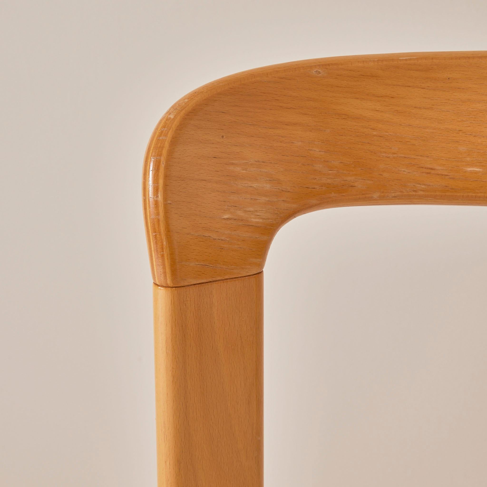 Chaises vintage Bruno Rey par Dietiker, structure en hêtre et assise recouverte de bouclette en vente 1