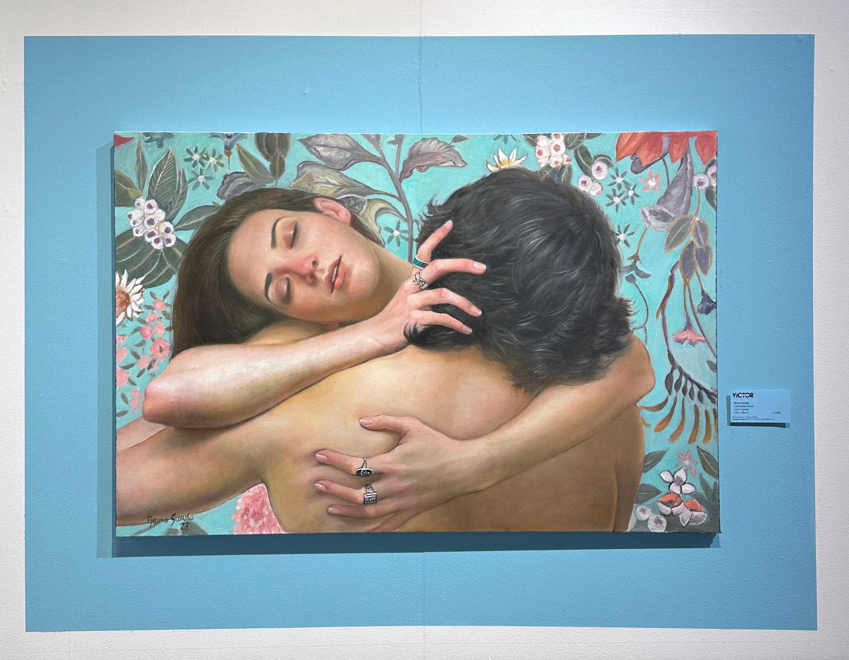 « Connected Souls - Couple Embracing, fond floral, peinture à l'huile originale en vente 2