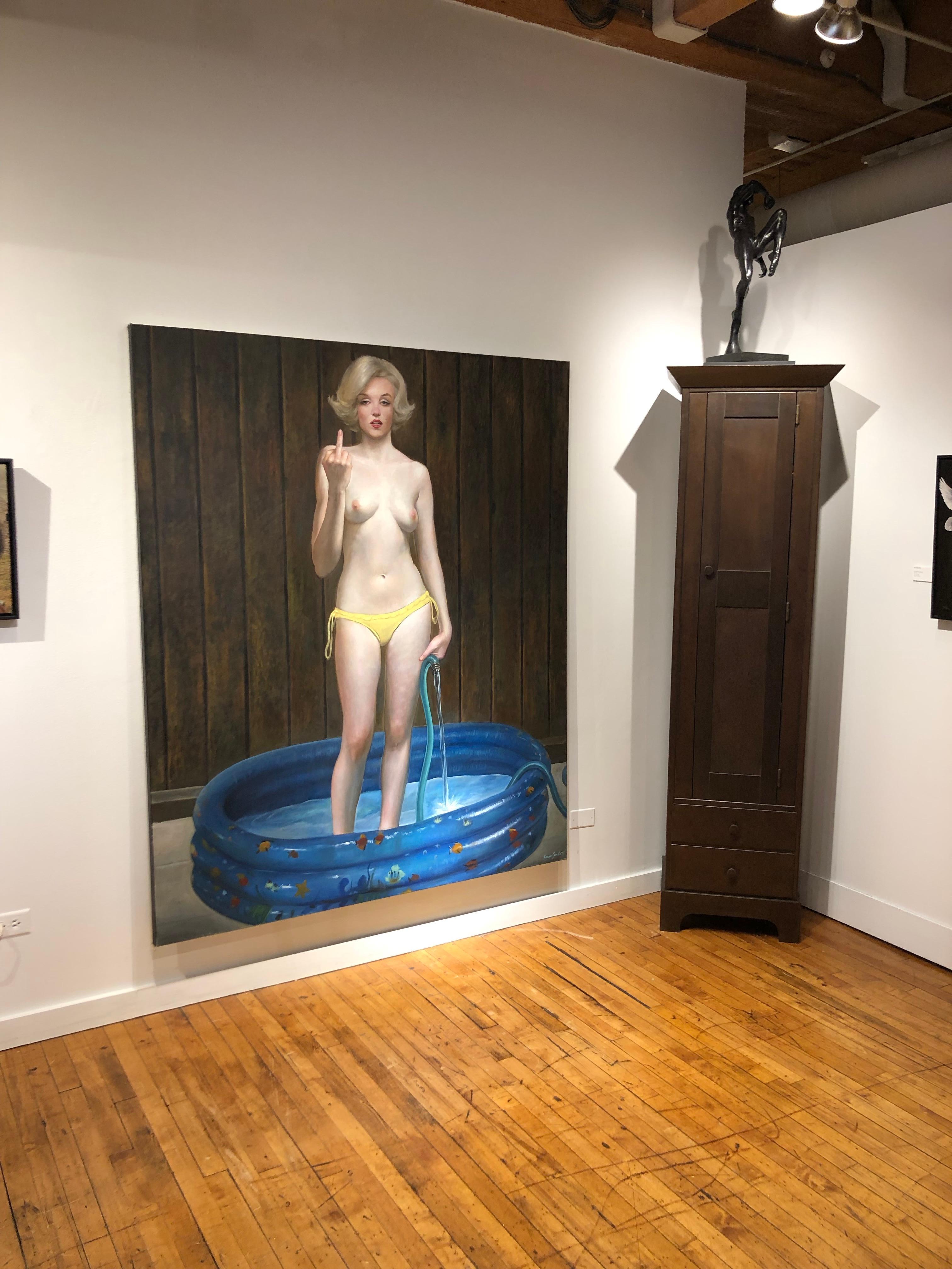 Dieses großformatige und wunderschön ausgeführte:: augenzwinkernde Gemälde von Marilyn Monroe:: die nackt in einem kleinen Pool steht:: zieht die Aufmerksamkeit des Betrachters auf sich. Letztlich beginnt die Diskussion. 

Bruno Surdo 
Raus! 
Öl auf