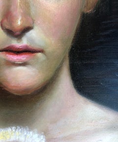 L'Oracolo, donna nuda con le mani che coprono il seno, capelli lunghi e scuri