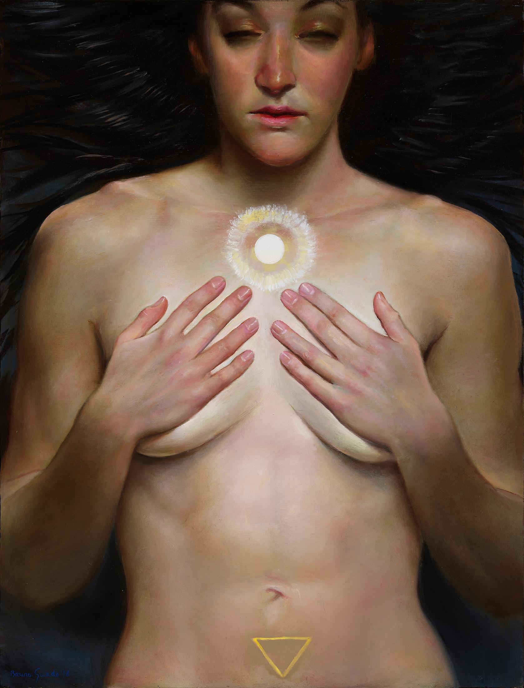 Bruno Surdo Nude Painting – The Oracle, nackte Frau mit den Händen, die ihre Brüste bedecken, langes dunkles Haar