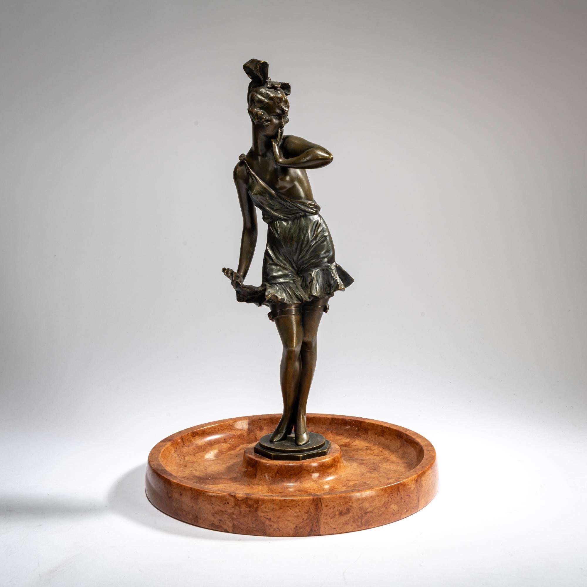 Autrichien Bruno Zach Figurine féminine en bronze 