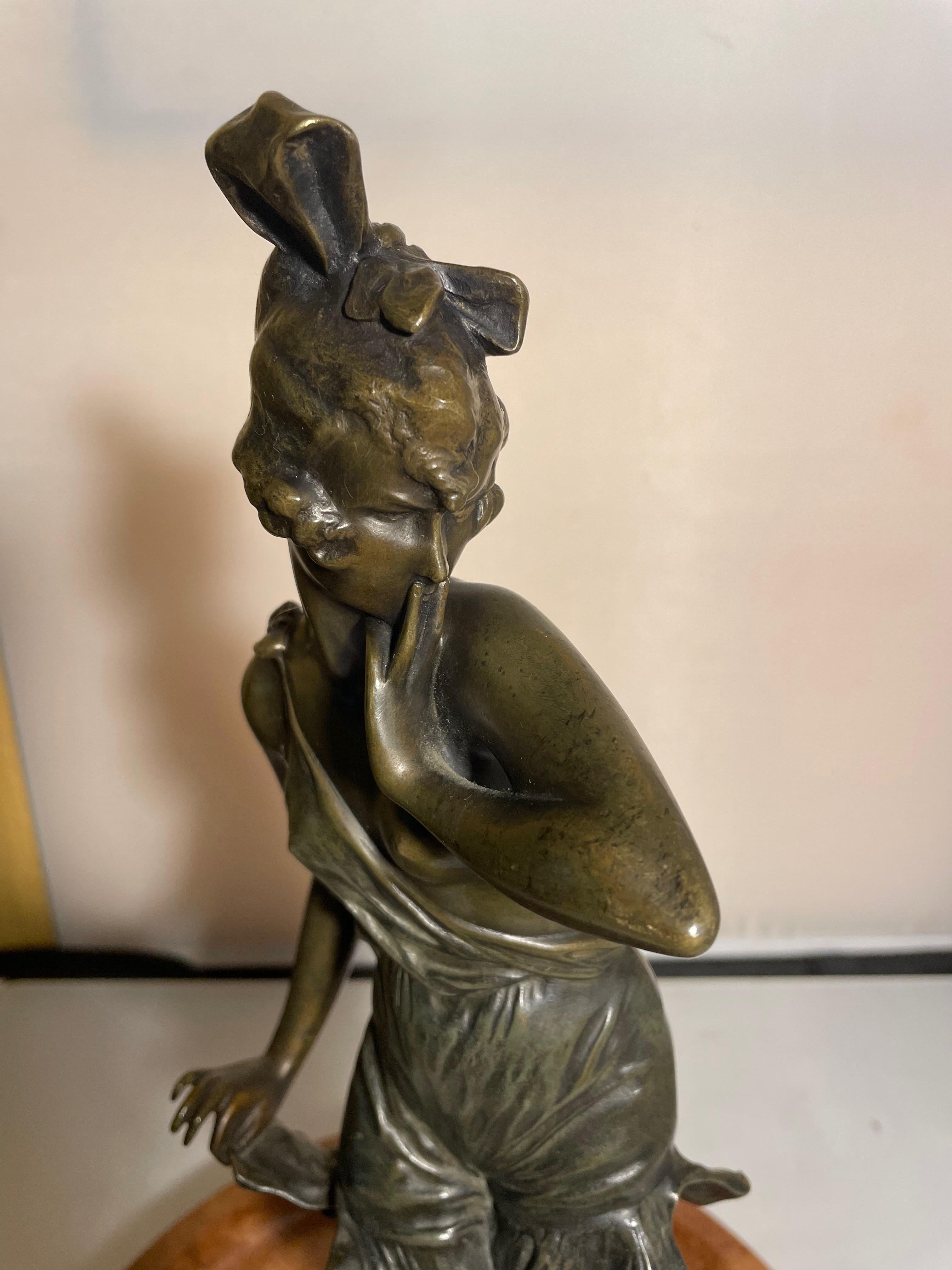 Bronze Bruno Zach Figurine féminine en bronze 