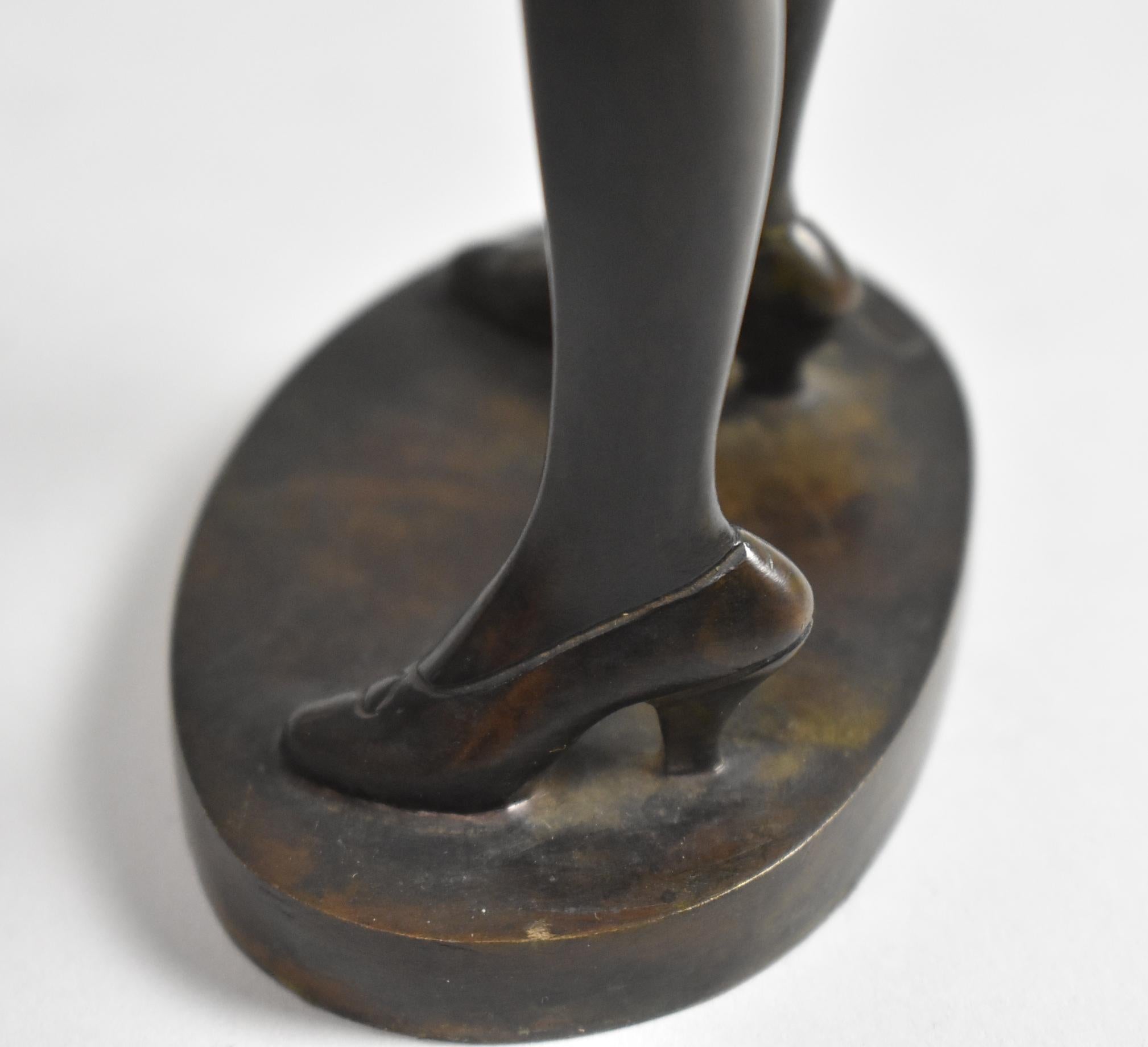 Bronzeskulptur von Bruno Zach im Angebot 4