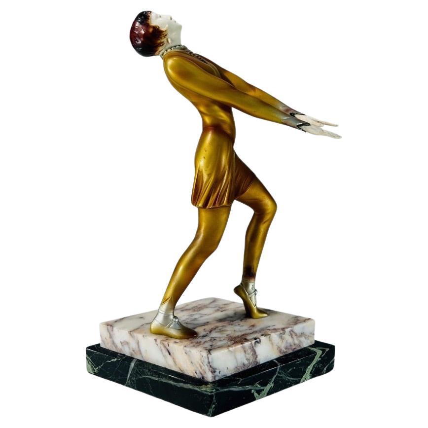 Bruno Zach personnage Art Déco en bronze français circa 1930 en vente