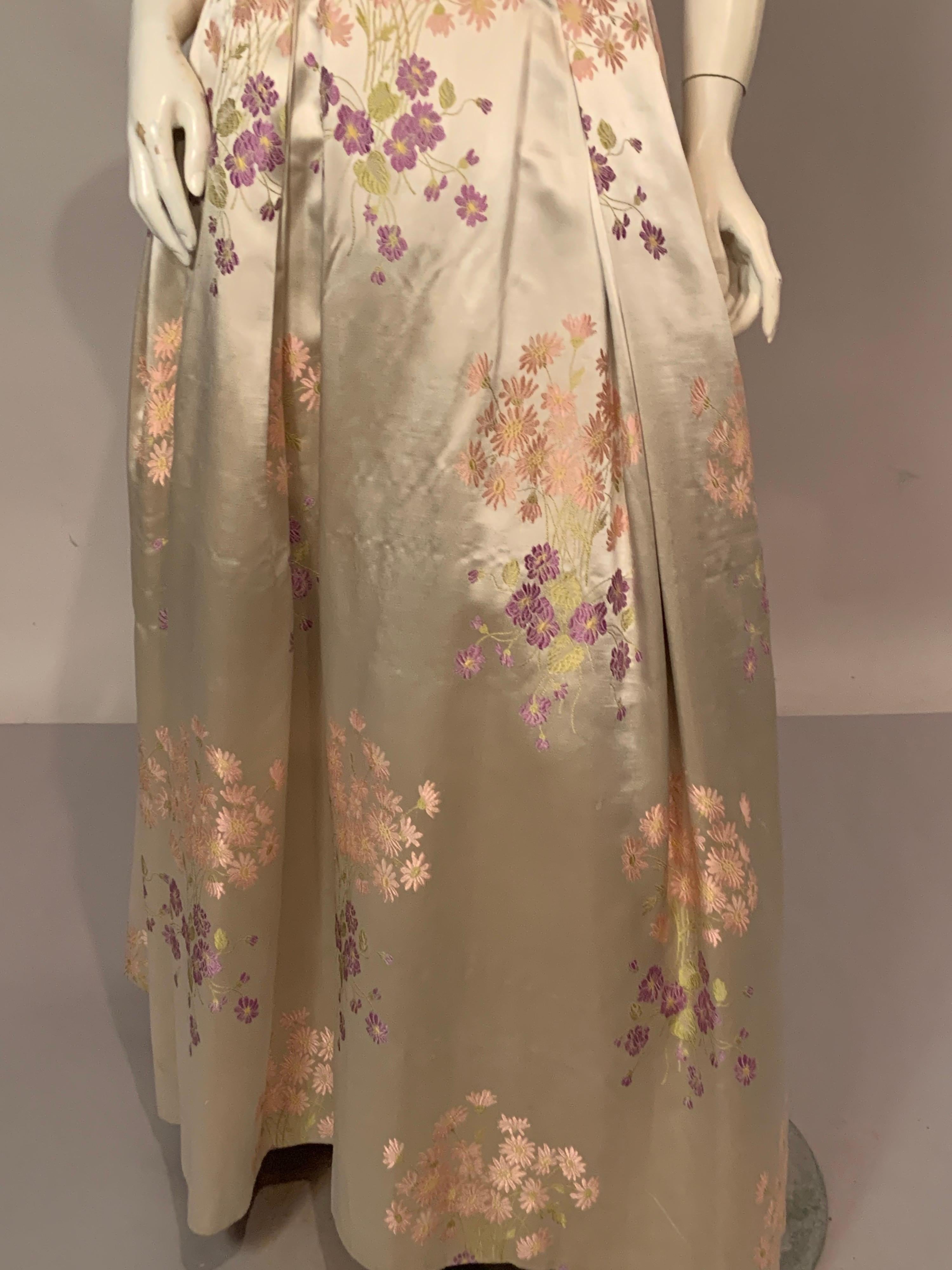 Brunot Souers, Cannes France Woven Floral Silk Satin Evening Gown circa 1950 In Good Condition In New Hope, PA