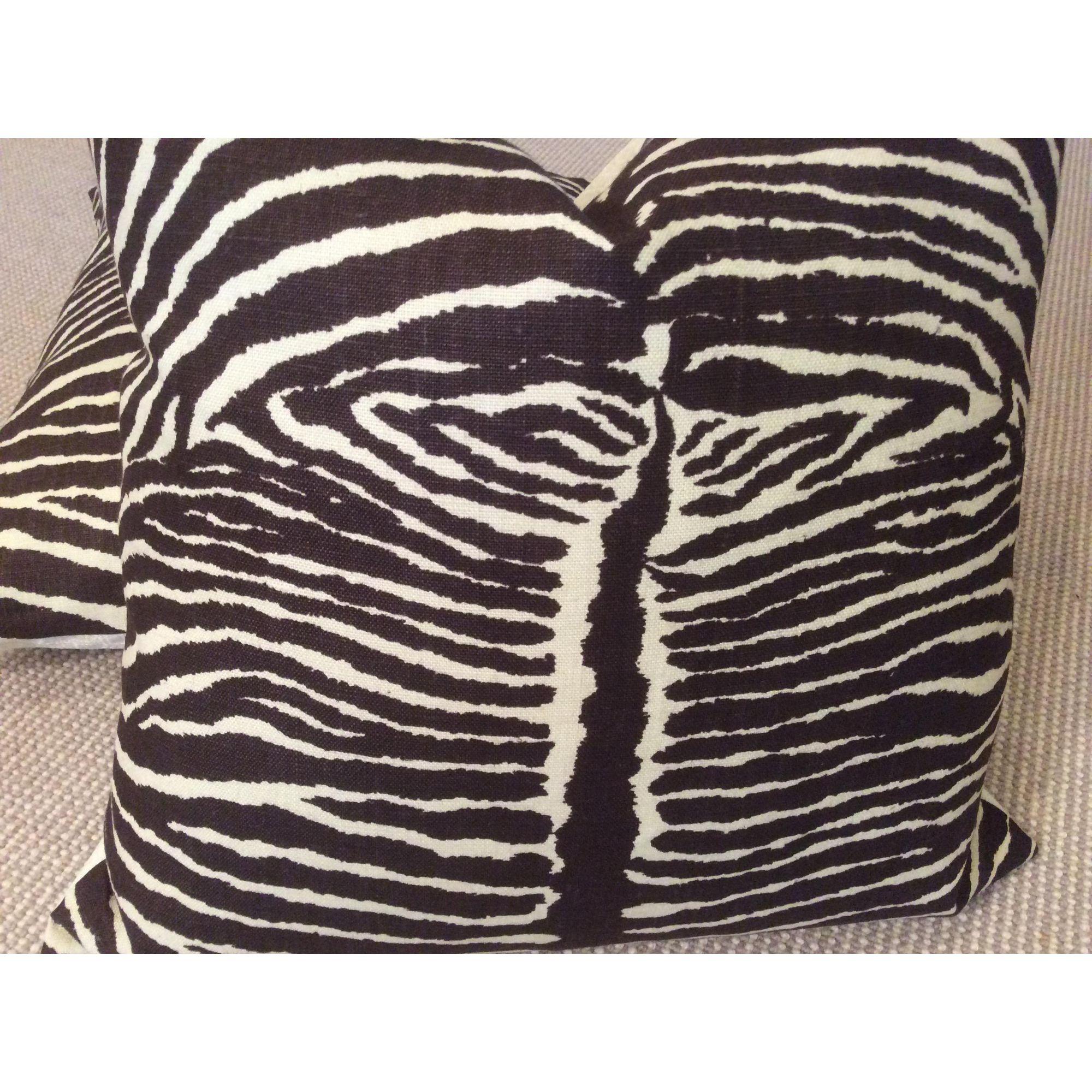 Gorgeous 100% linen in animal print zebra from Brunschwig and Fils. Official color is 