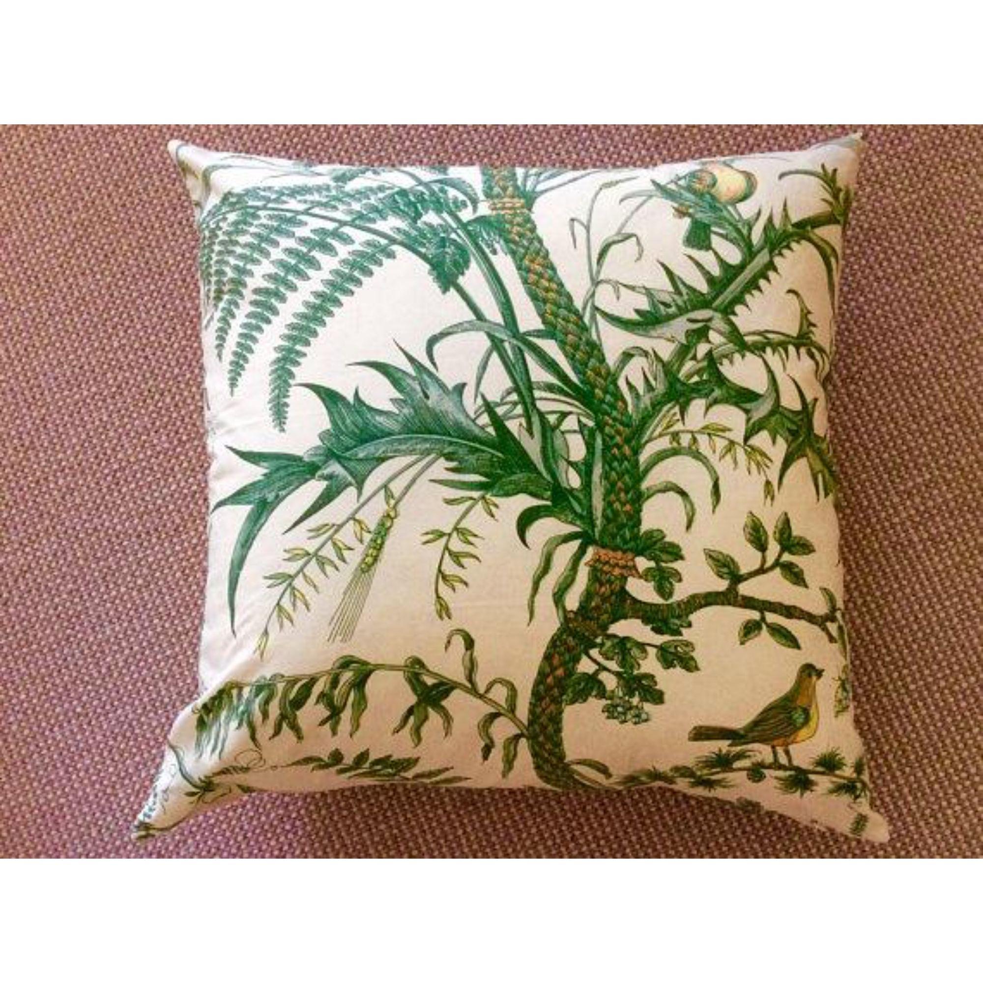 Contemporary Brunschwig & Fils Bird and Thistle Green Pillow Covers - a Pair For Sale