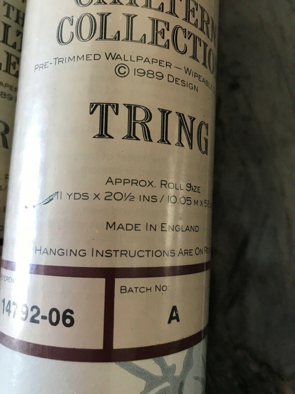 Brunschwig & Fils - Papier peint à imprimé à la main à imprimé floral bleu en forme de couronne  Bon état - En vente à Brooklyn, NY