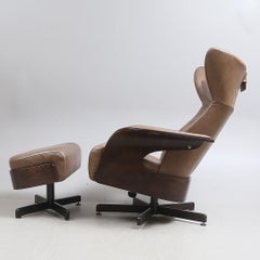 Brunstad Møbler Amanda Leather Armchair with Ottoman