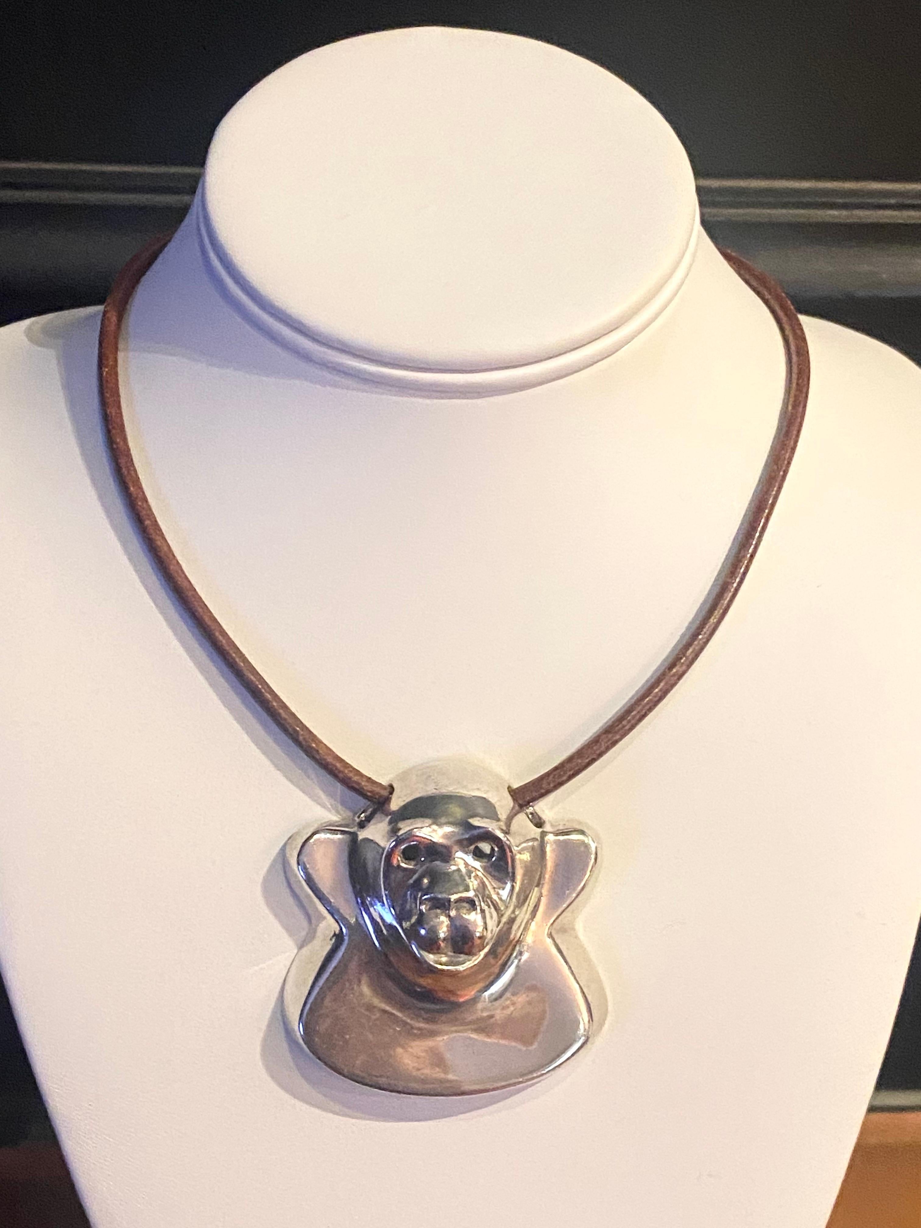 Brusca - Dante Sterling Silber Zoo Serie Gorilla Anhänger Halskette im Zustand „Gut“ im Angebot in New York, NY