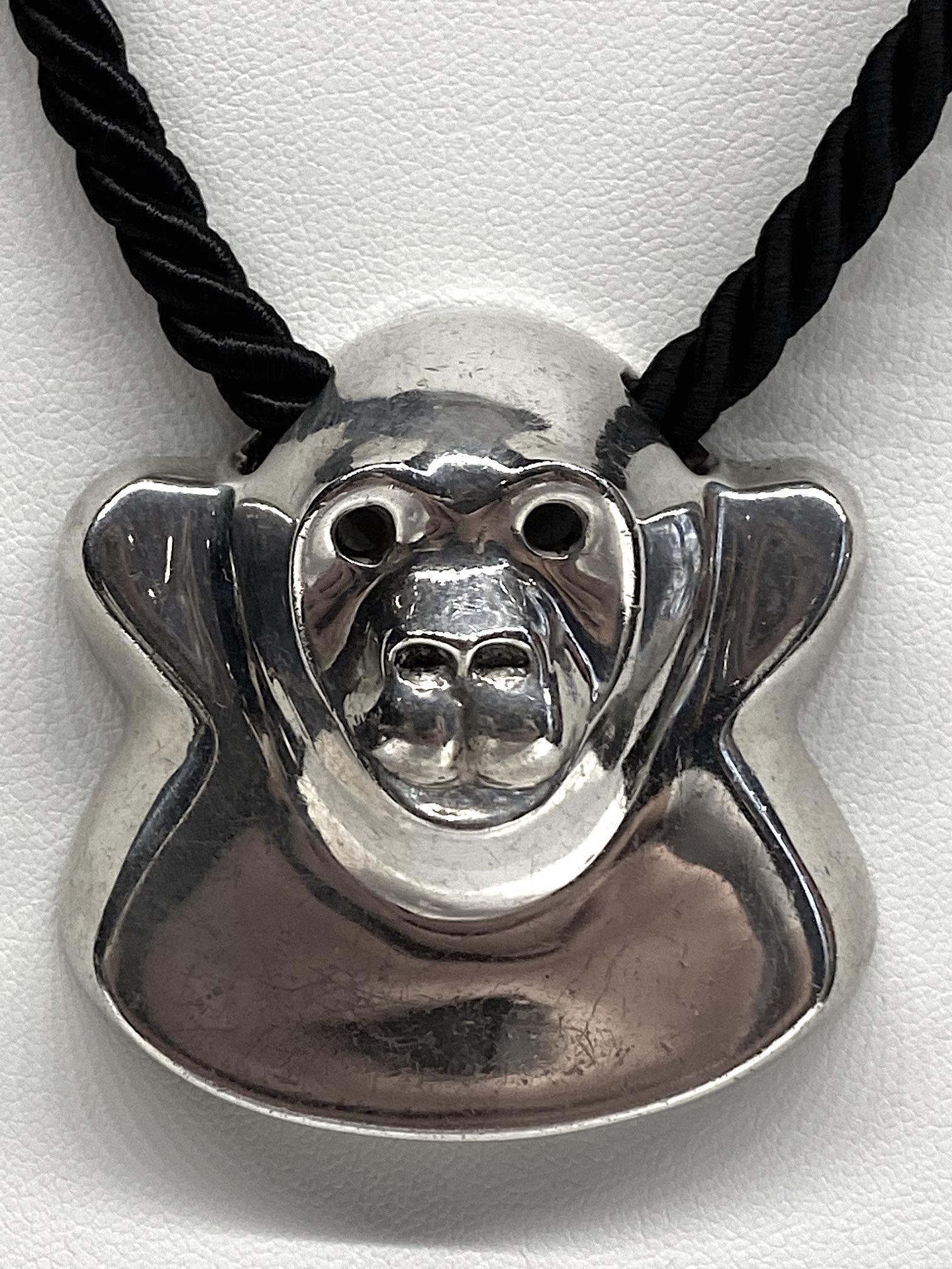 Halskette mit Gorilla-Anhänger aus Sterlingsilber der Zoo-Serie von Dante für Damen oder Herren im Angebot