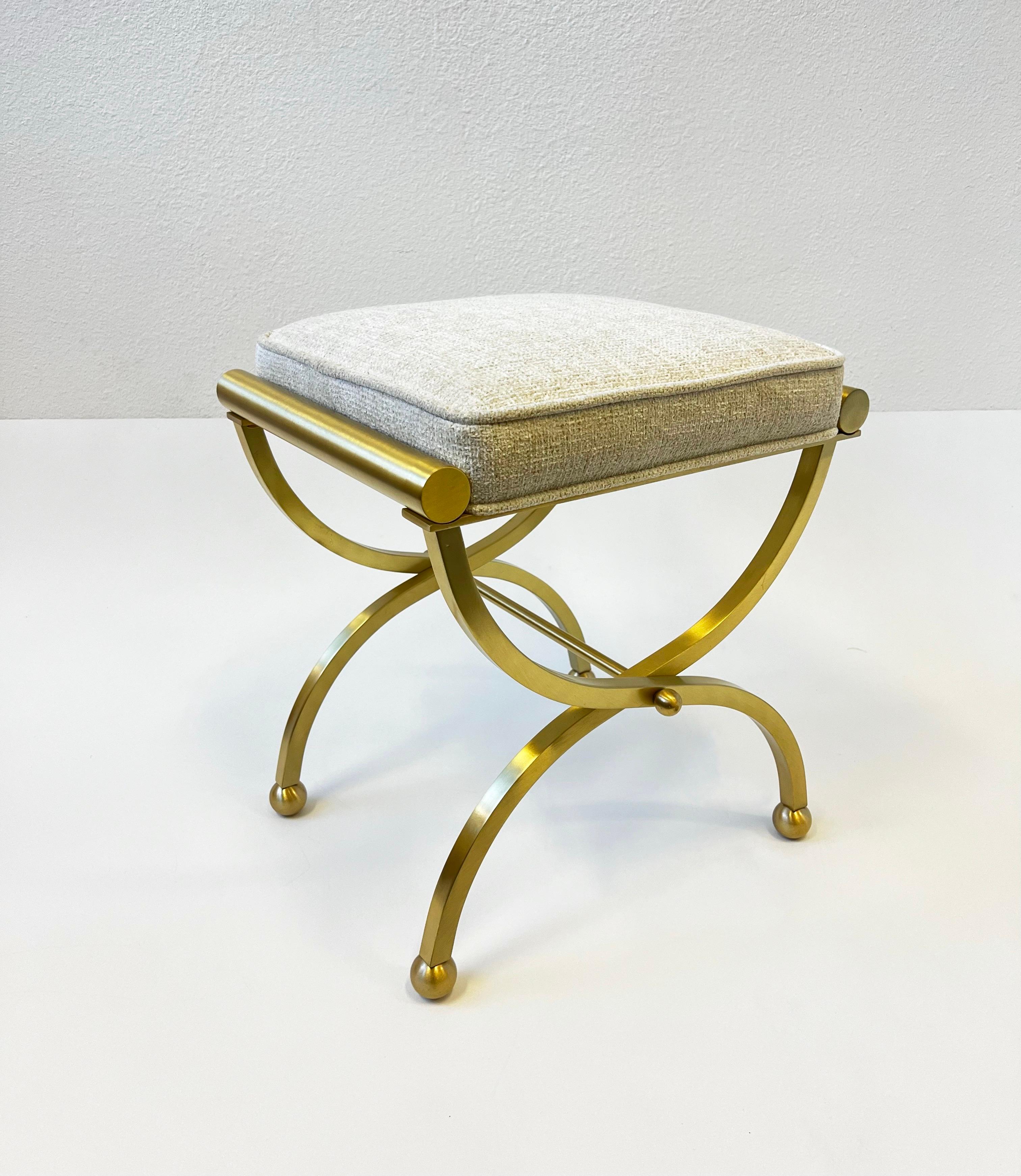 1970’s Glamorous brush brass vanity stool by American renowned designer Charles Hollis Jones for Hudson Rissman. 

Newly restored. It retains the original Hudson Rissman label and signature by CHJ.

Measurements: 
17.25” Wide, 15.5” Deep, 19” High. 