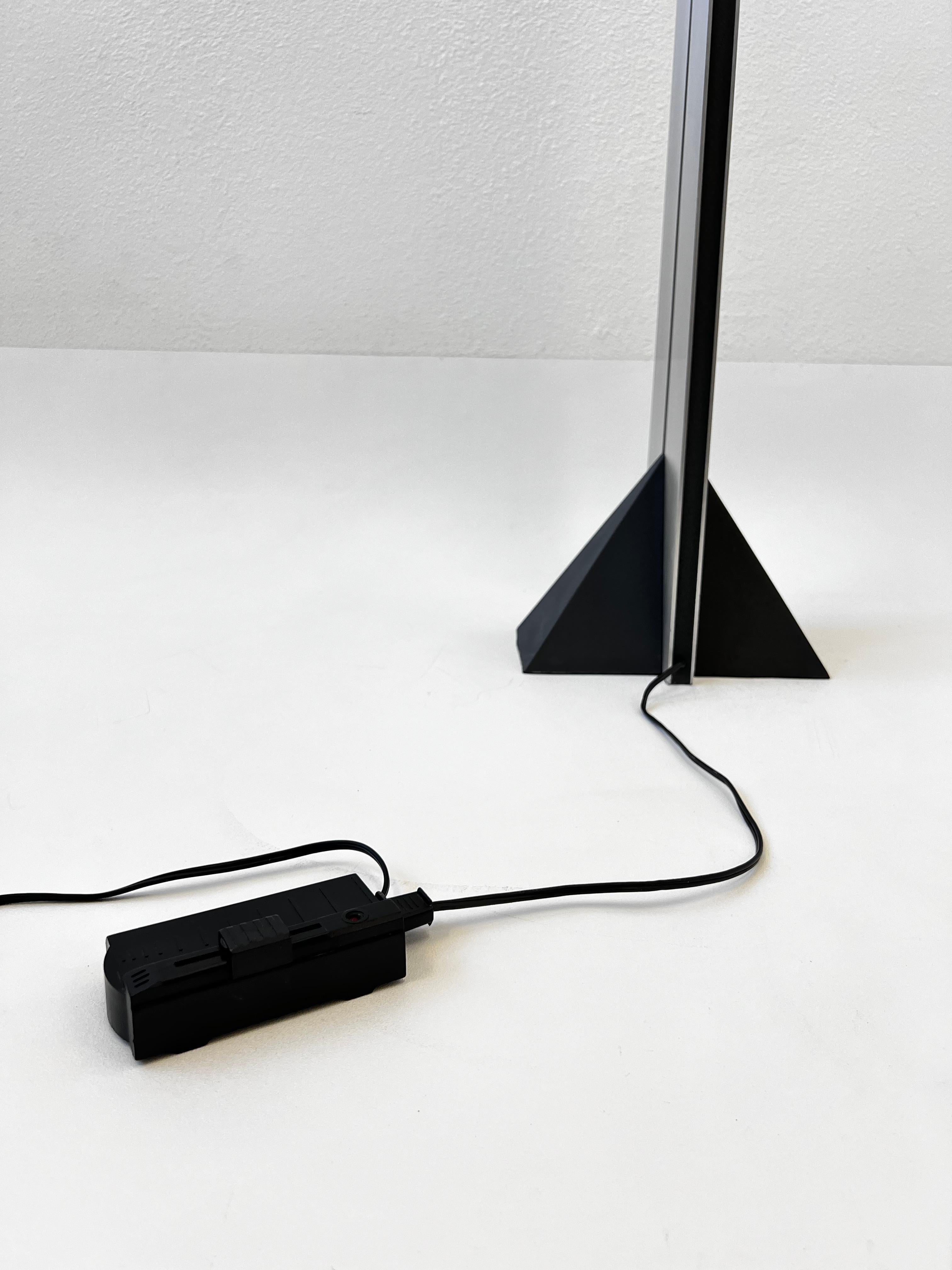 Brossé Lampadaire torchère en acier inoxydable brossé de Robert Sonneman pour George Kovacs en vente