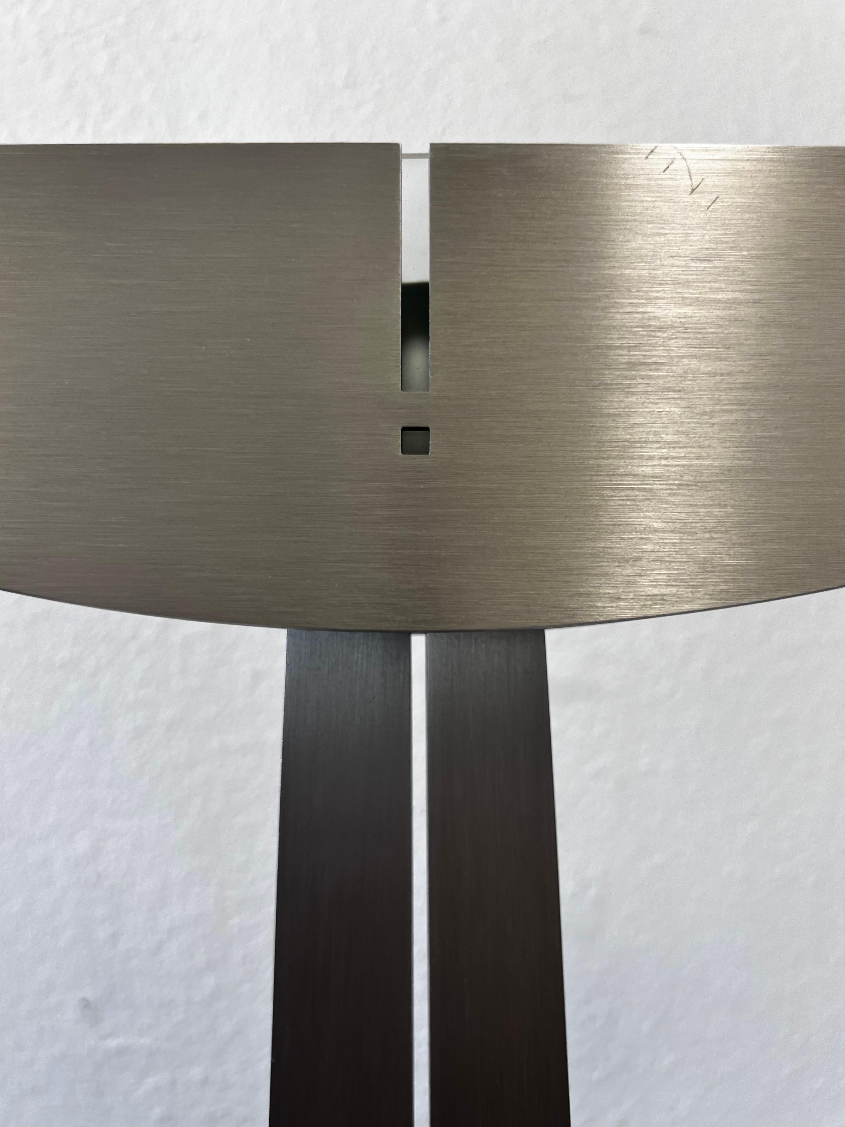 Lampadaire torchère en acier inoxydable brossé de Robert Sonneman pour George Kovacs Bon état - En vente à Palm Springs, CA