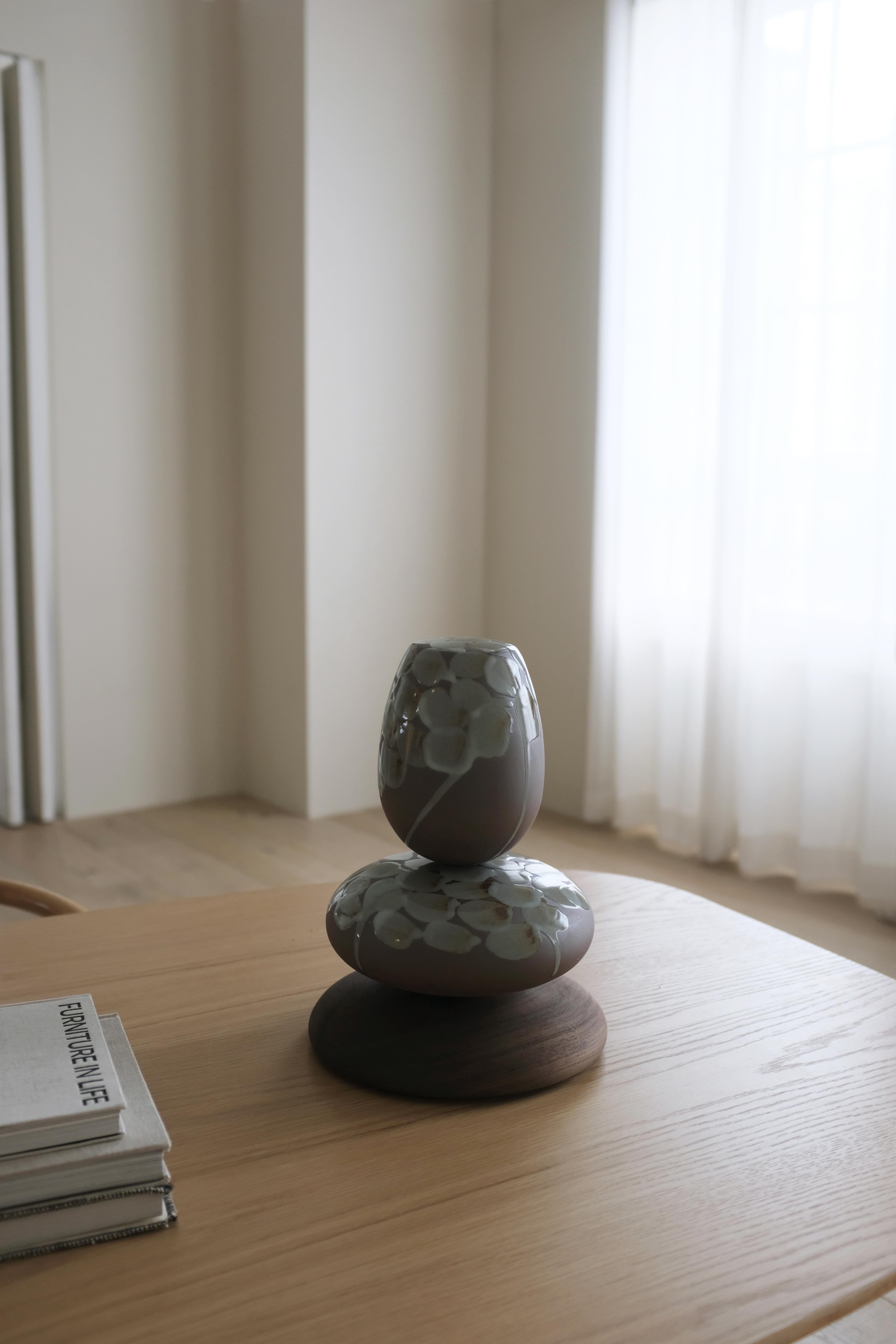 Brush Stroke Stack Sculpture is a small table sculpture in Ceramic. These small stack sculptures are a contemporary iteration of traditional Korean aesthetics by the artist Soo Joo, and they bring a sense of peace and balance to the home. The