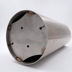 Vase aus gebürstetem Aluminium für getrocknete Blumen, Modernes Design, 20. Jahrhundert