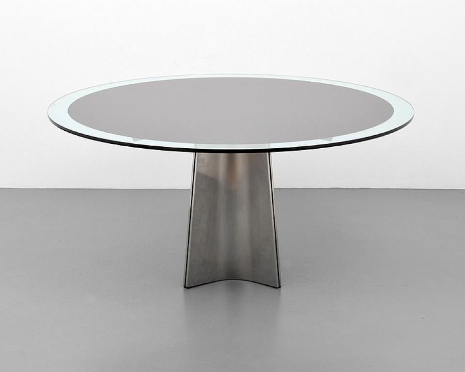 Brushed aluminum and thick glass dining table by Luigi Saccardo produced Arrmet, circa 1970s.