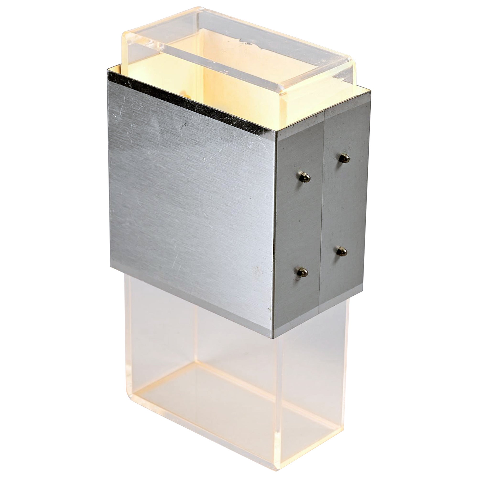 Lámpara de sobremesa de aluminio cepillado y plexiglás, hacia 1970 en venta