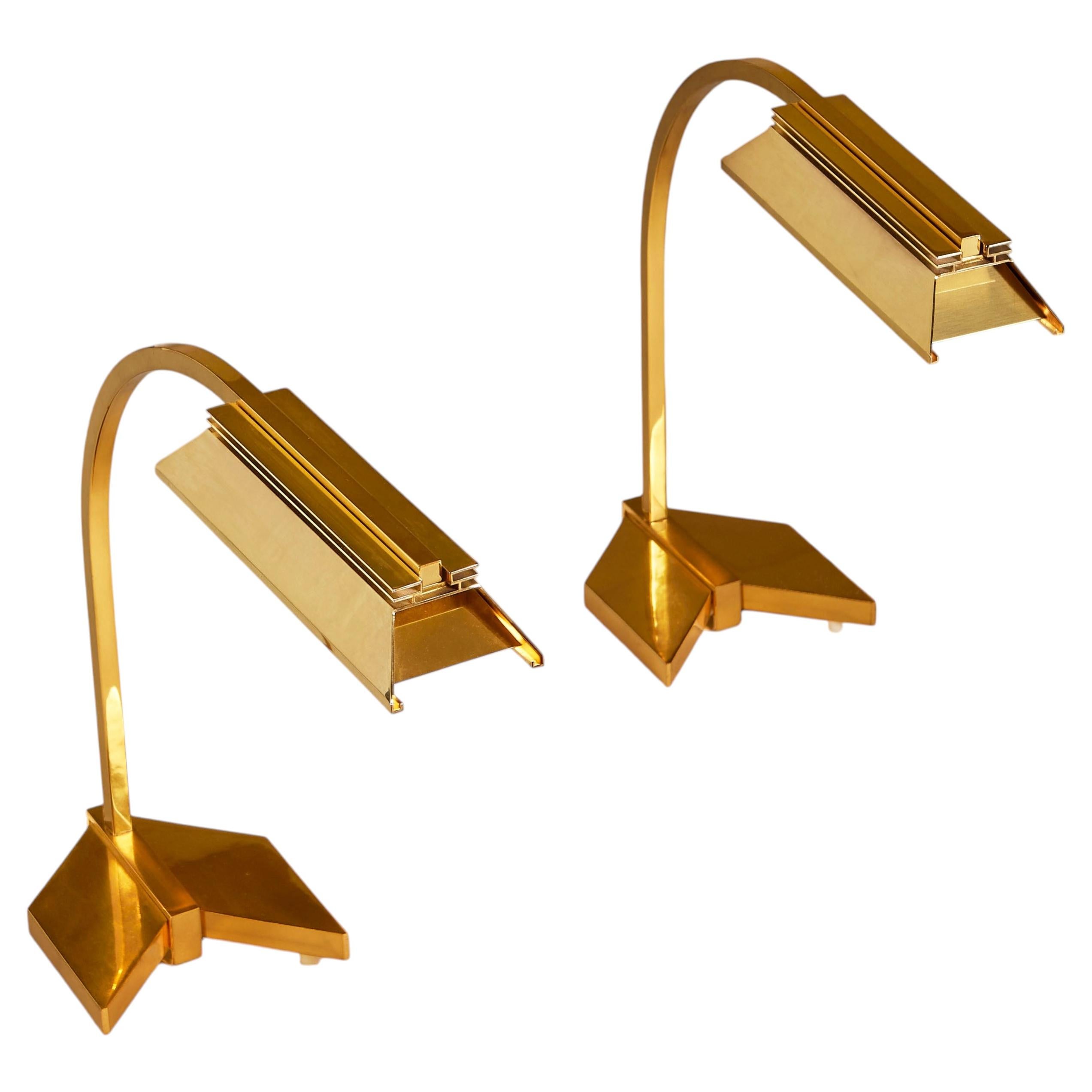 Brushed Brass Desk Lamp by Casella, Mid-Century Modern, 1970s For Sale