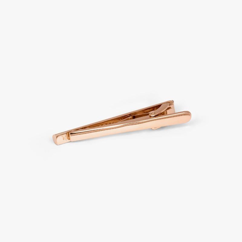 Brushed Classic Tie Clip with Rose Gold Finish

A sleek, clean surface design creates our classic collection for those who favour a minimalistic style. Suited to wear for all occasions, our 2 micron rose gold-coloured base metal tie clips are