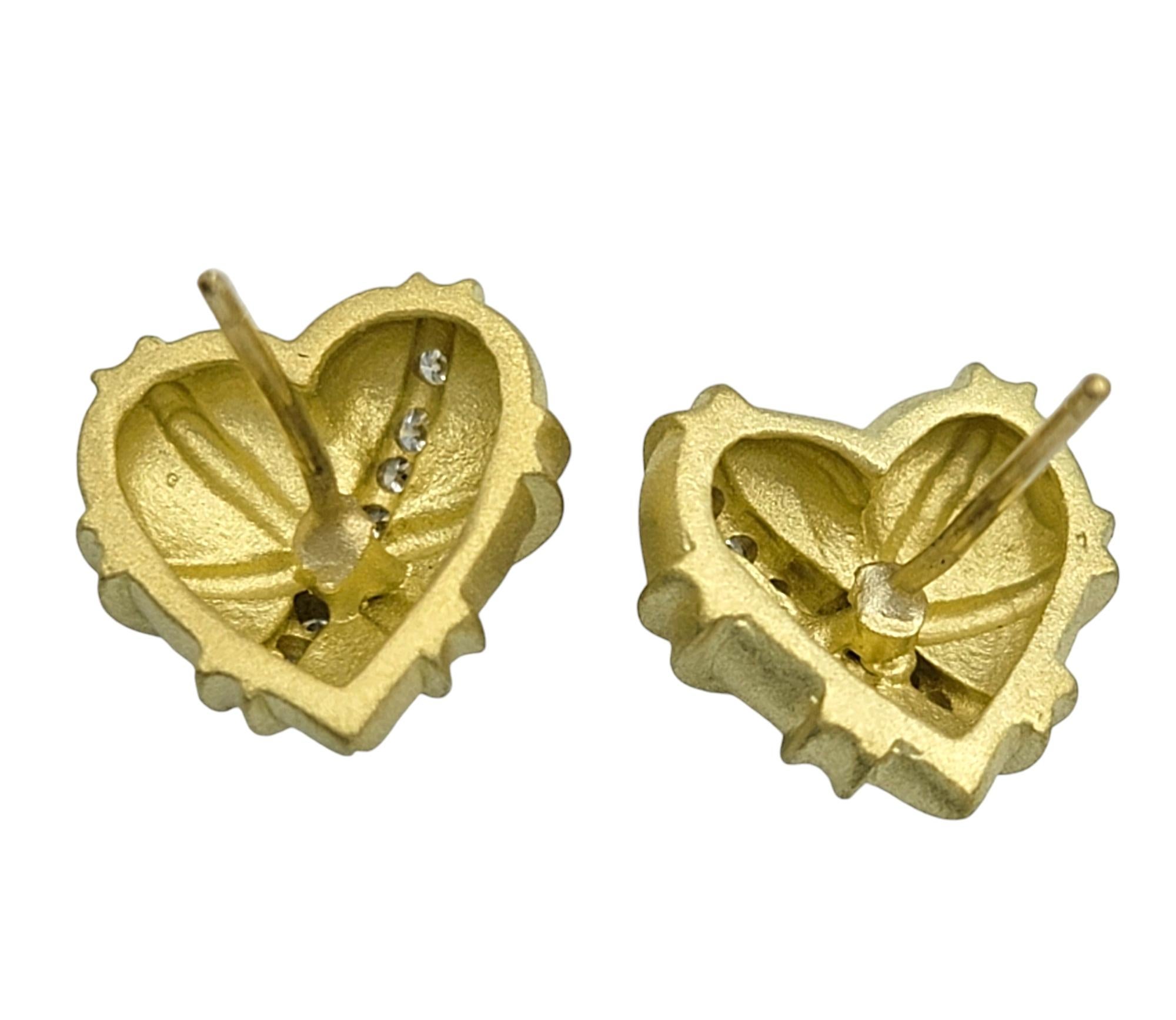 Contemporary Brushed Finish 18 Karat Yellow Gold Textured Heart Earrings with Round Diamonds For Sale