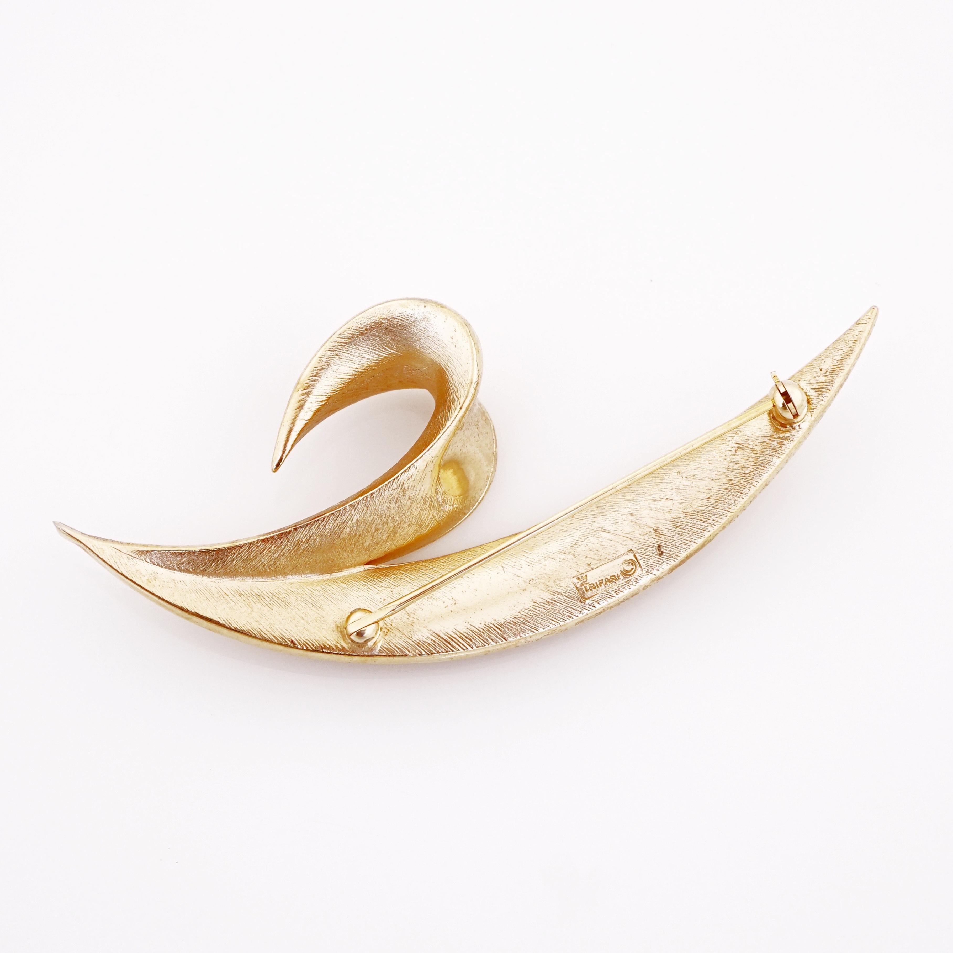 trifari brooch