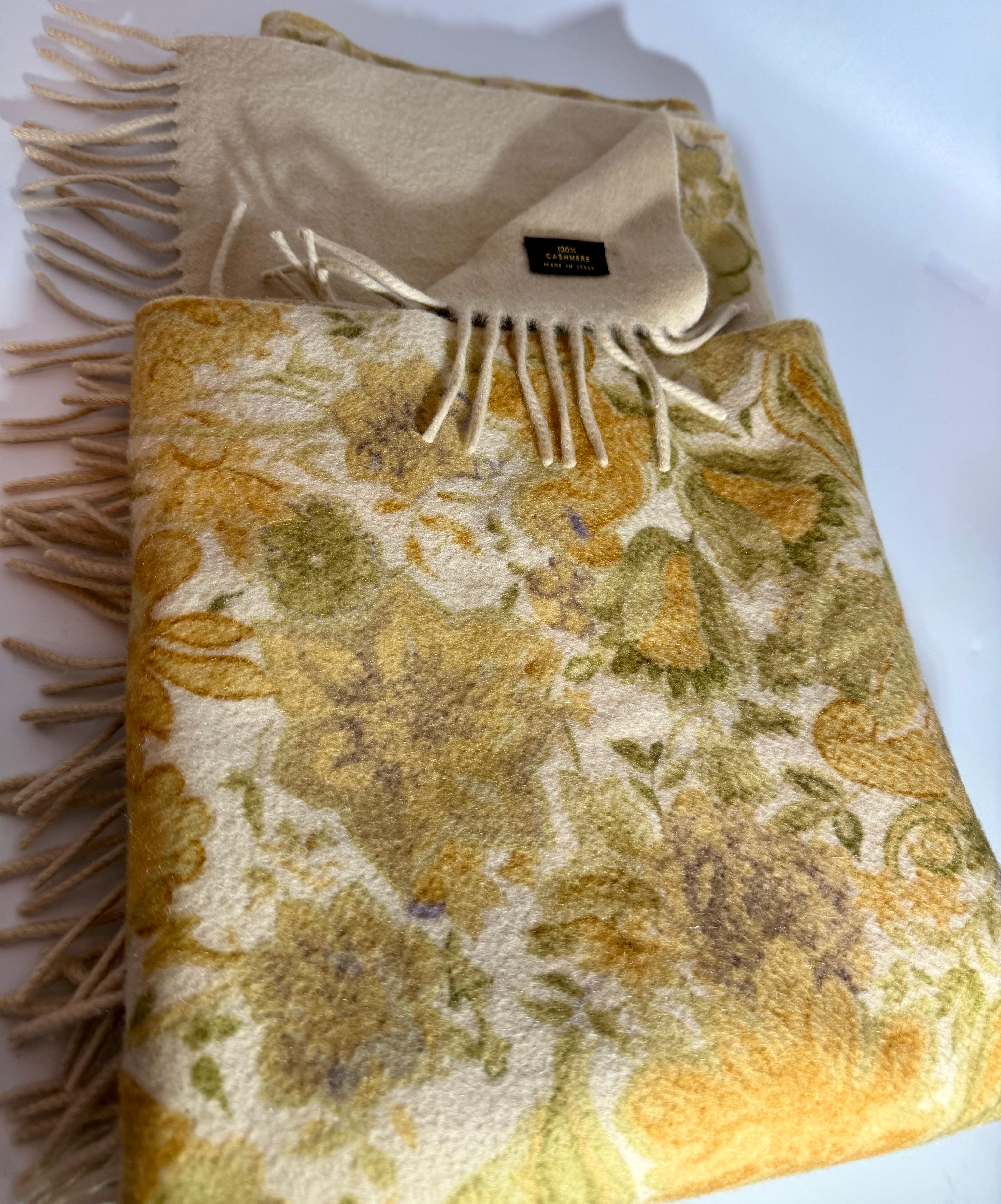 Brushed Long Fringed Shawl/Stole/Scarf, 100 % Cashmere , Made in Italy, 77 