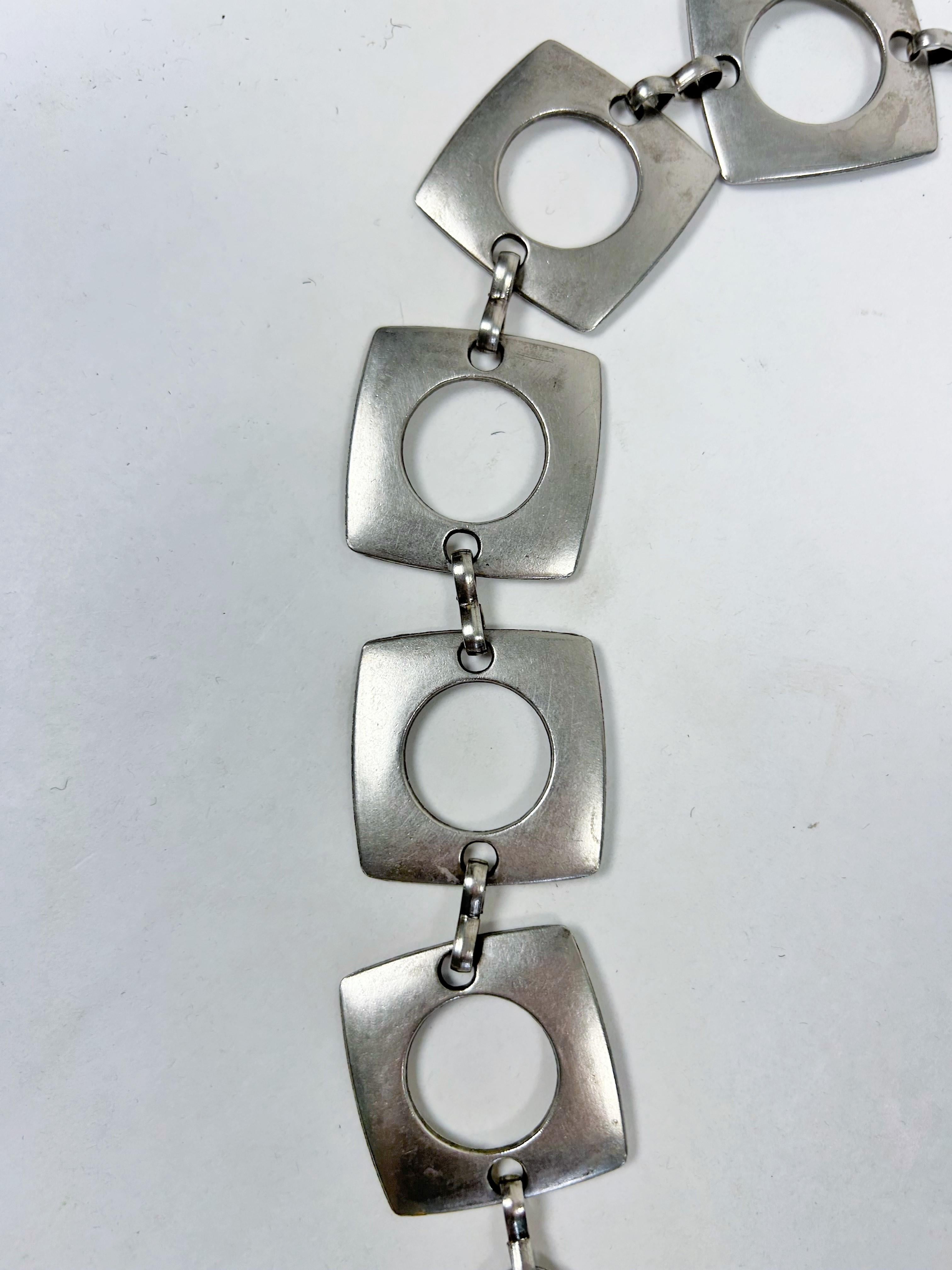 Cintura in metallo spazzolato stile Saharienne di Paco Rabanne (attribuita a) - Francia Cir In condizioni buone in vendita a Toulon, FR