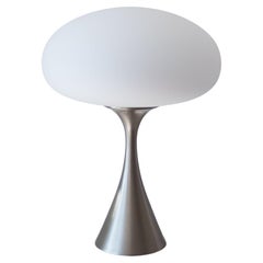 Lámpara de mesa seta níquel cepillado By Laurel Co. 