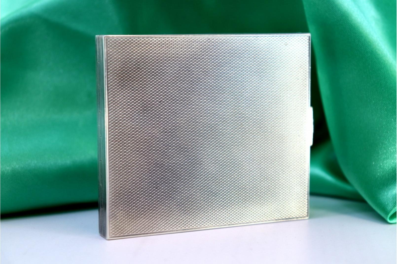 European Brushed silver toiletry box with gold bands and powder-puff mirror For Sale