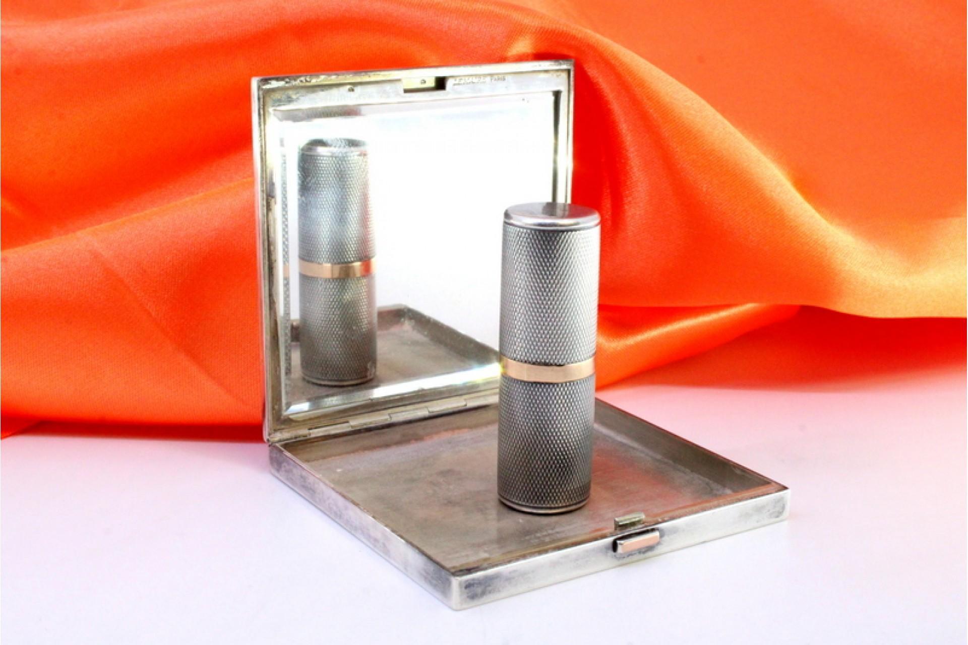 Silver Brushed silver toiletry box with gold rubies, mirror and case For Sale