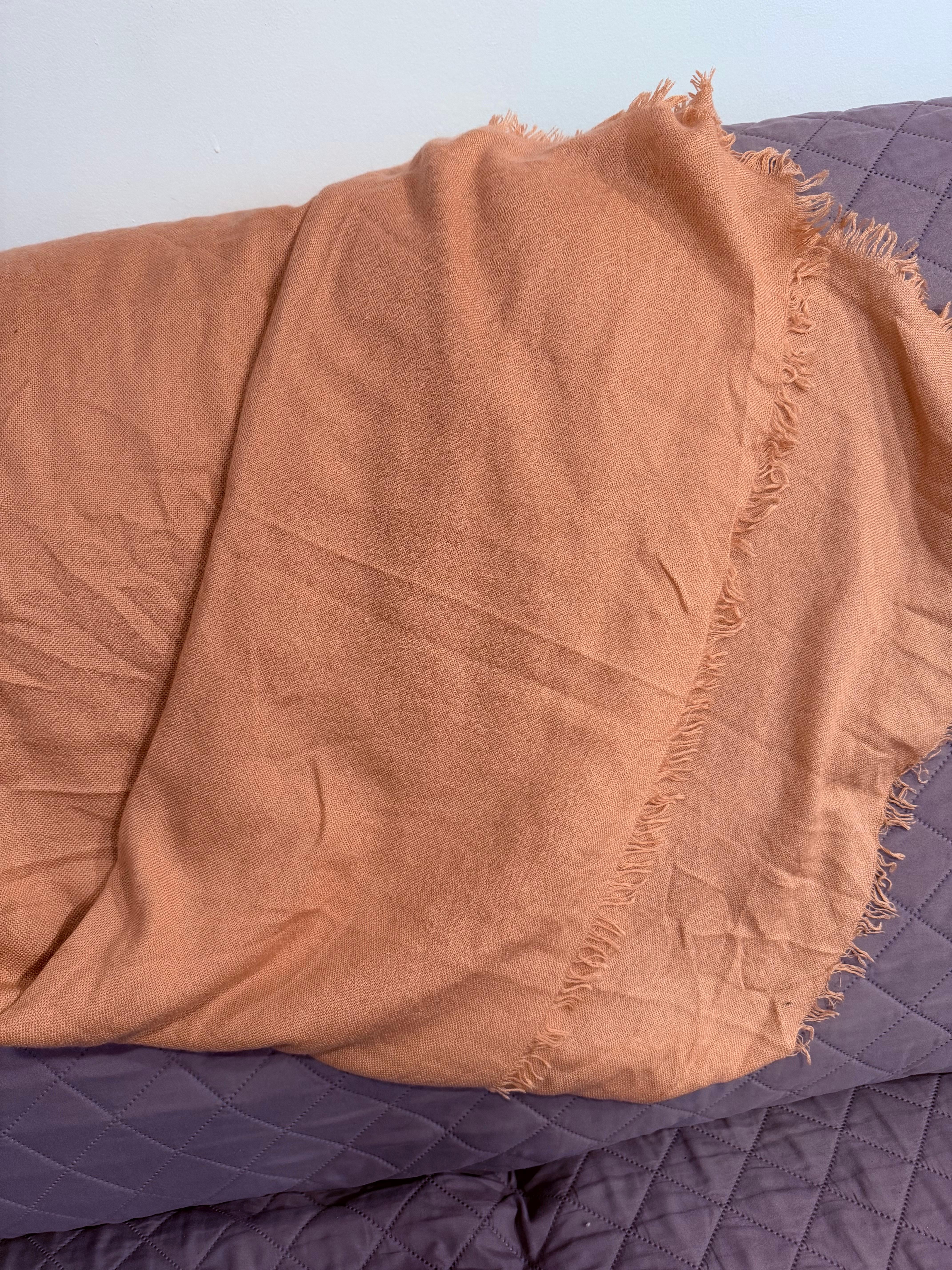 De las mujeres Brushed Smal Fringed Shawl/Stole/Scarf, 70 % Cashmere , Made in Italy, 55 