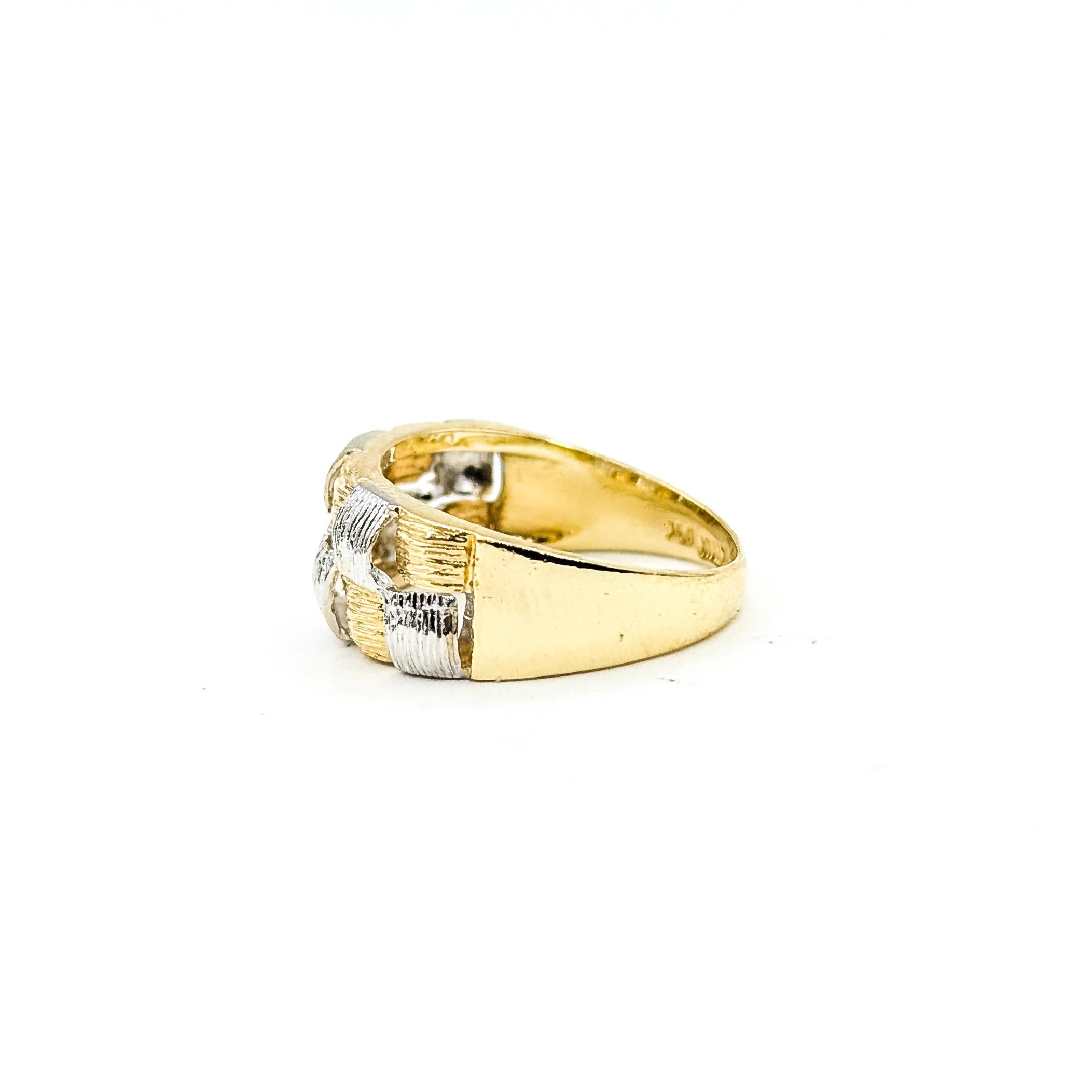 Brushed Two-Tone Basket-Textured Ring in 18k Two-Tone Gold in vendita 4