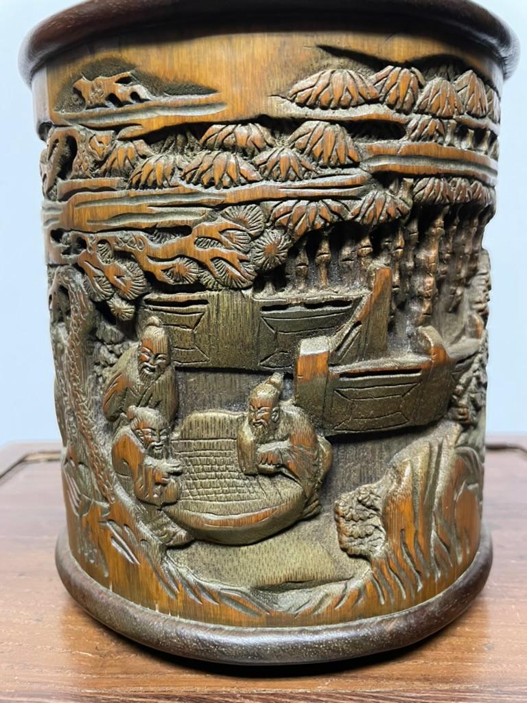 Chinese Bamboo Calligraphy Brush Holder Carved With Scholars in a Garden  For Sale 4