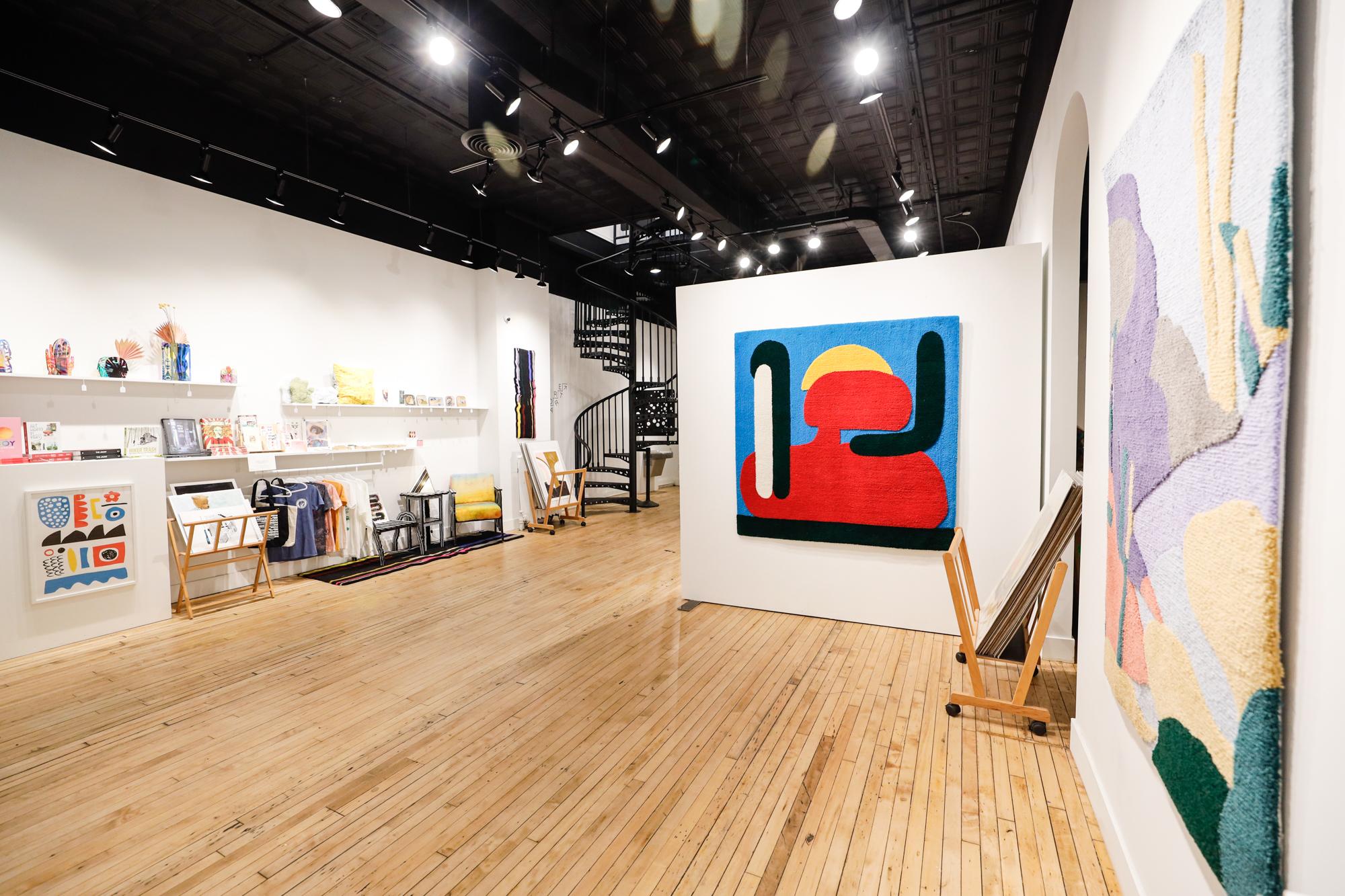 Pinselstrich-Motivteppich, Bunter Abstrakter Tuftingteppich (klein) (21. Jahrhundert und zeitgenössisch) im Angebot